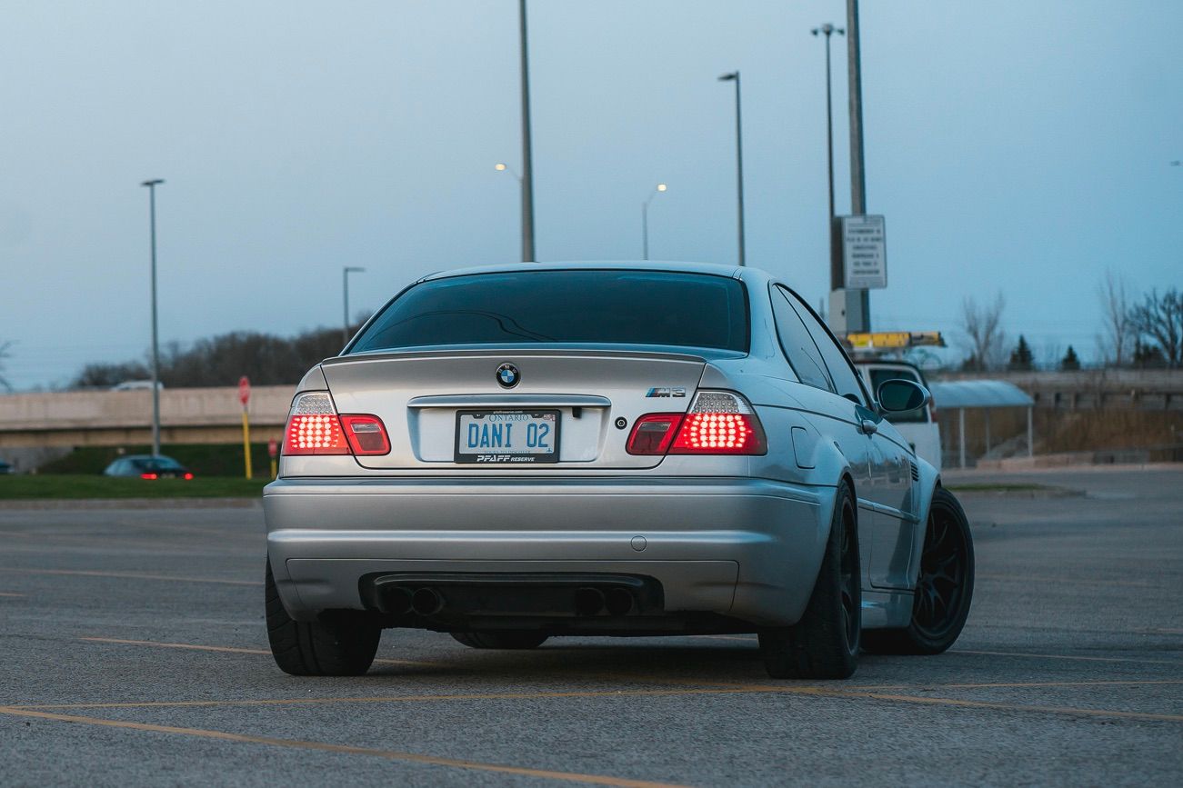 Silver BMW E46 M3 with 18" FL-5 Apex wheels in Satin Black