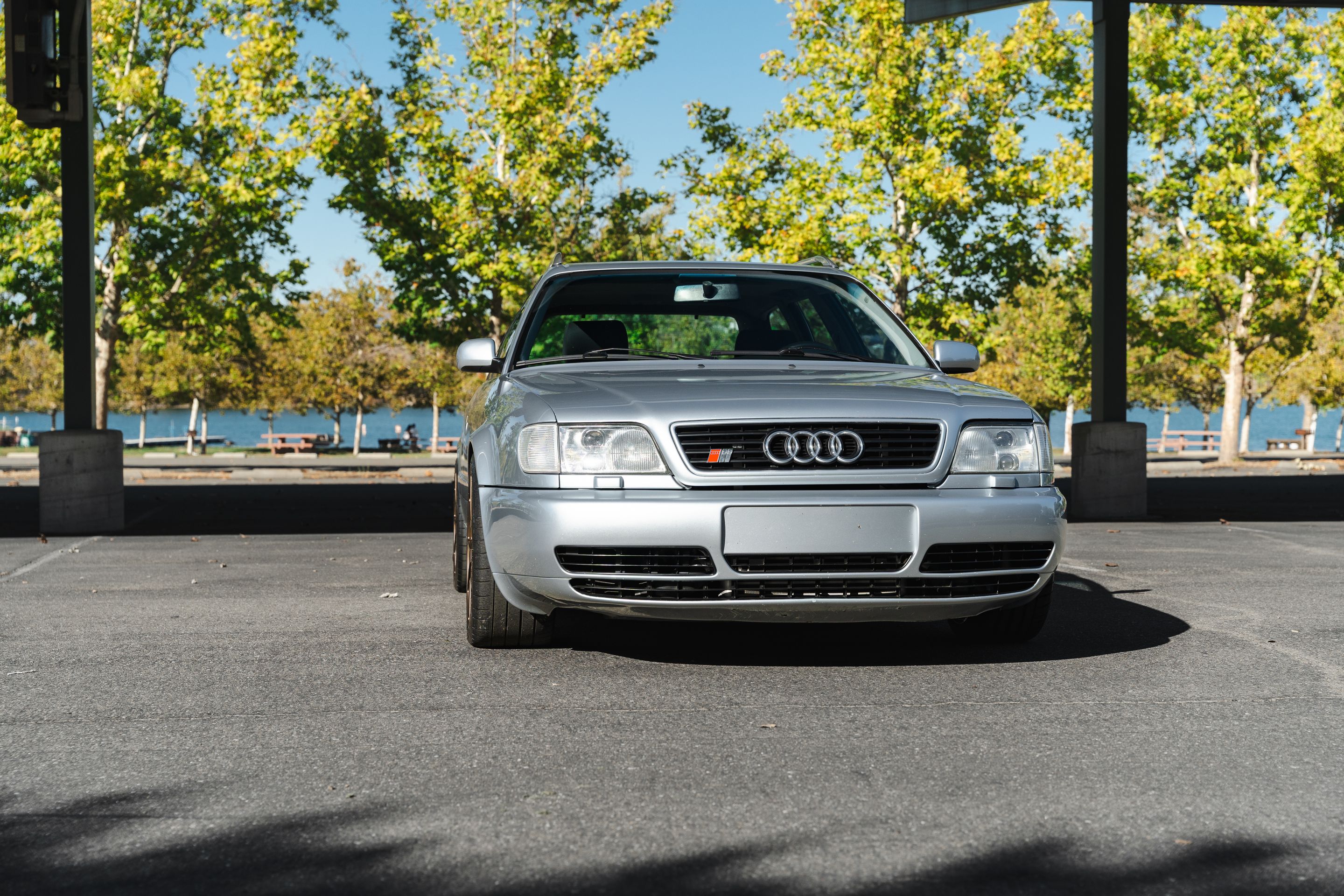 Silver Audi C4 S6 Avant/Wagon with 18" VS-5 Apex wheels in Satin Bronze