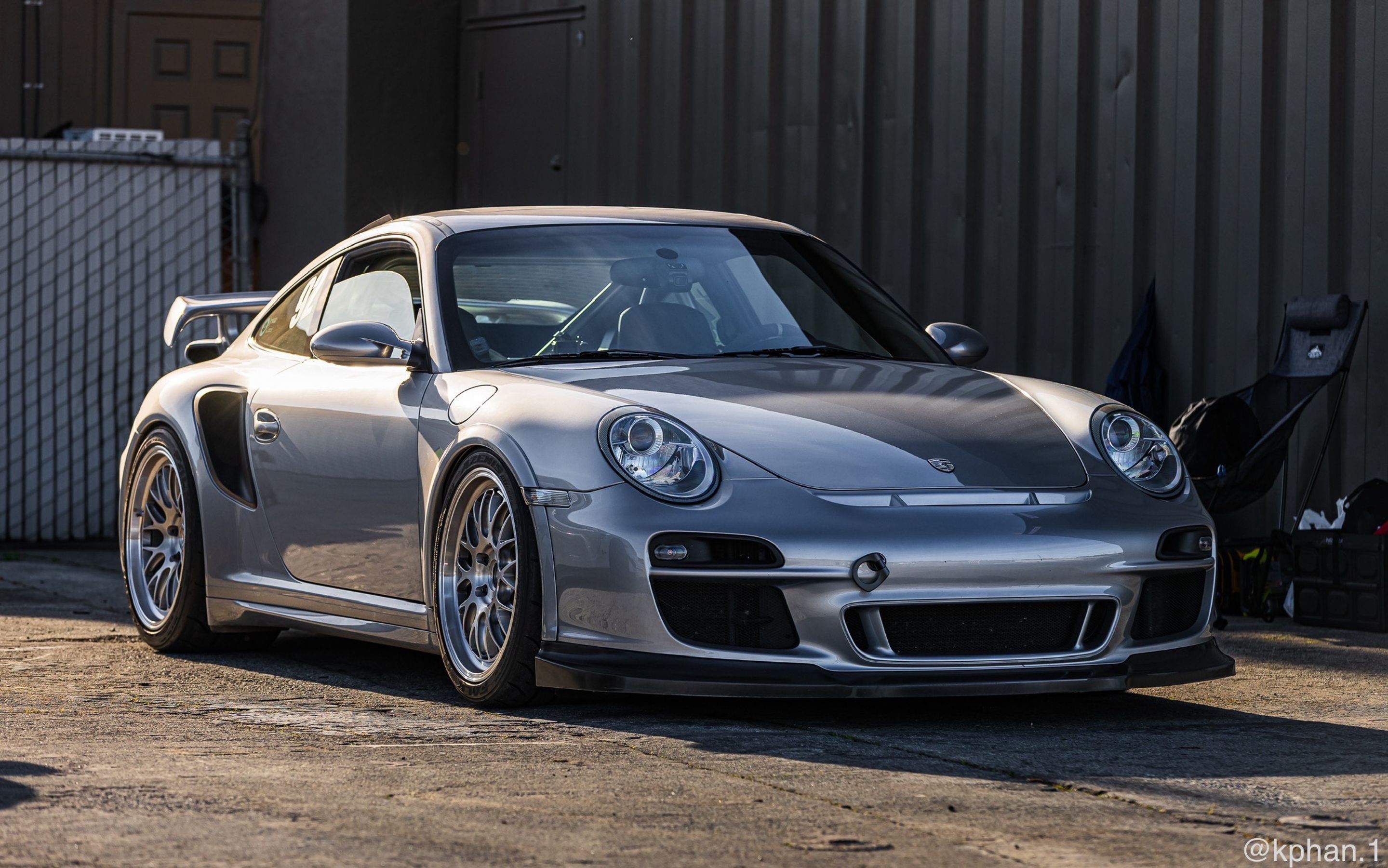 Silver Porsche 911 997 Turbo with 19" ML-10RT Apex wheels in Machined Lip Brushed Clear