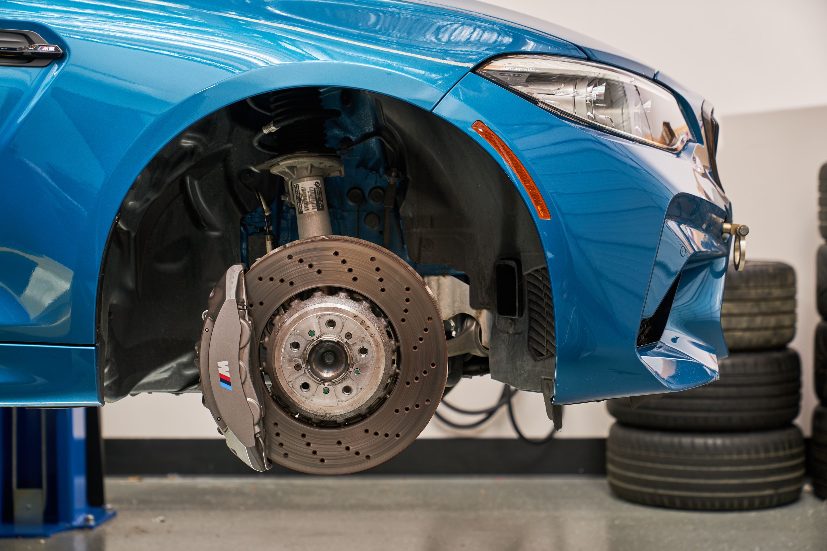 Blue BMW F87 M2 with 19" EC-7 Apex wheels in Race Silver