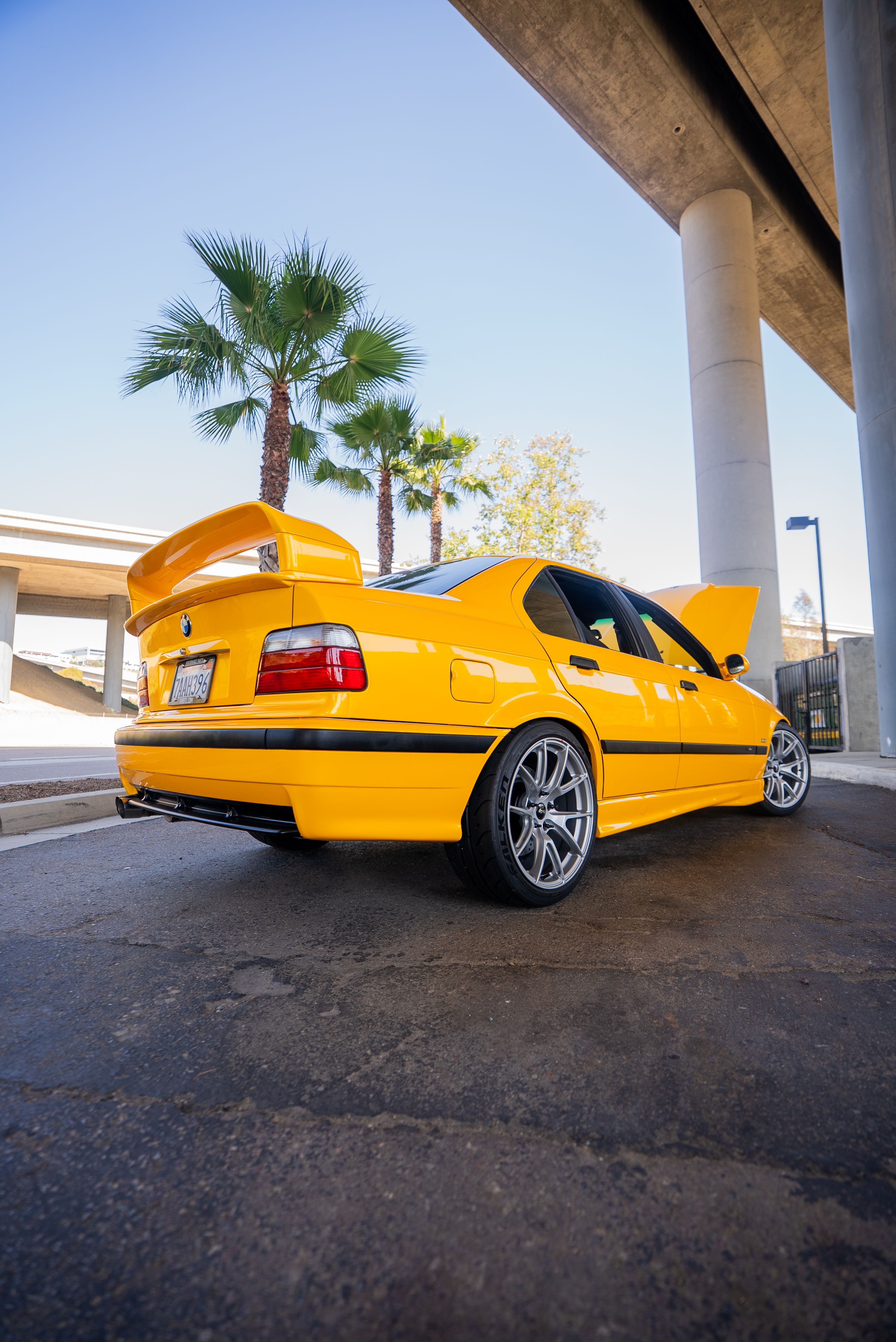 Yellow BMW E36 M3 with 18" VS-5 Apex wheels in Race Silver