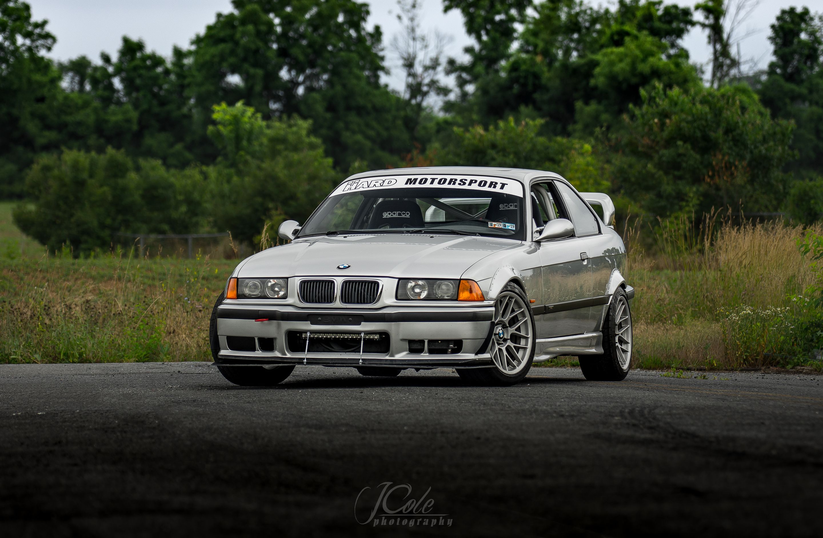 Silver BMW E36 3 Series with 17" ARC-8 Apex wheels in Hyper Silver
