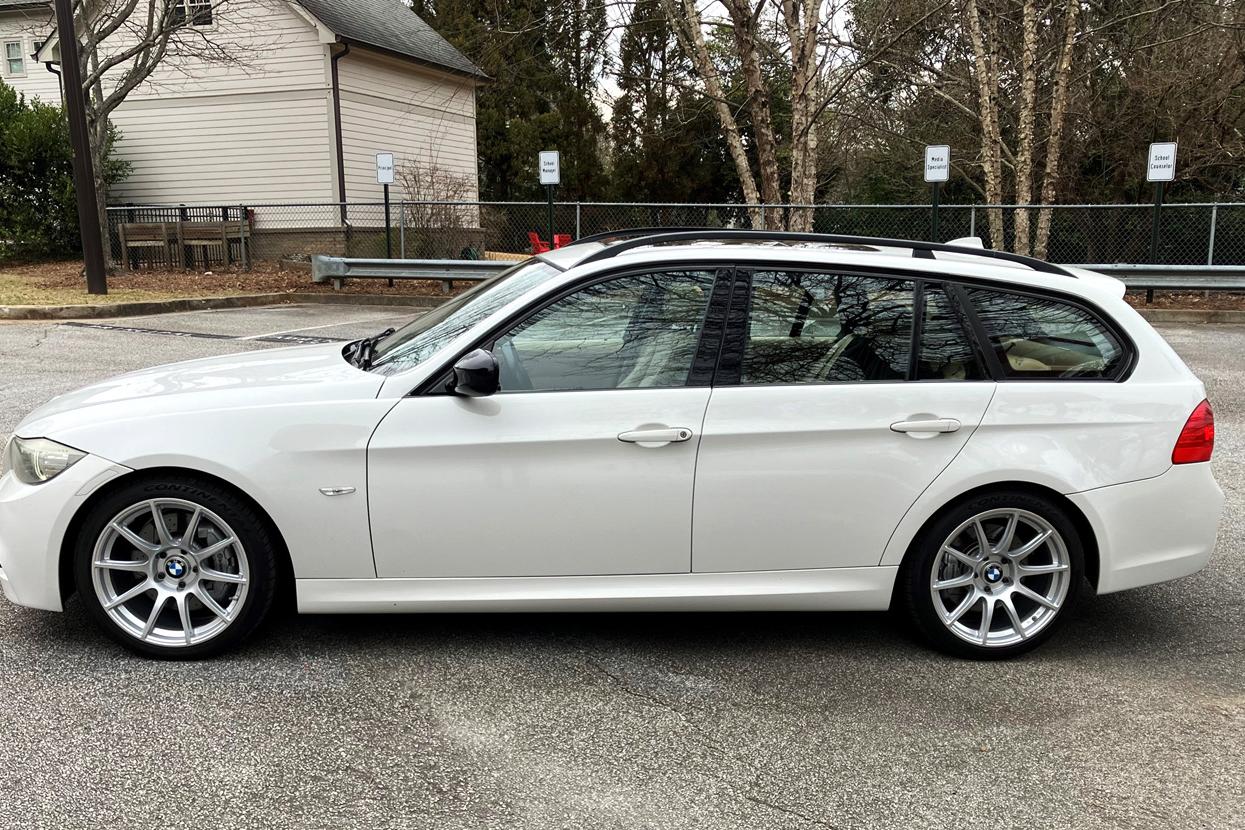 E91 Rims BMW E91 LCI Wagon 3 Series with 18