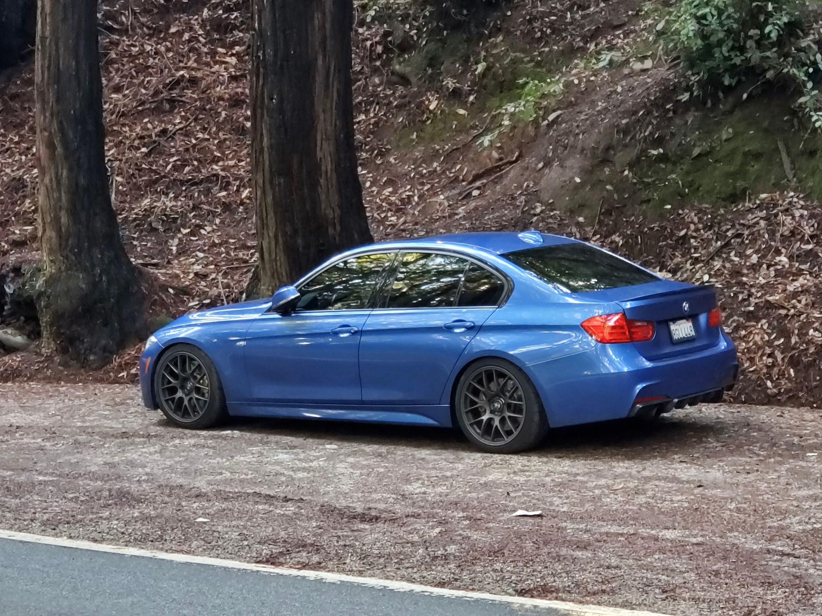 Blue BMW F30 Sedan 3 Series with 19" EC-7 Apex wheels in Anthracite