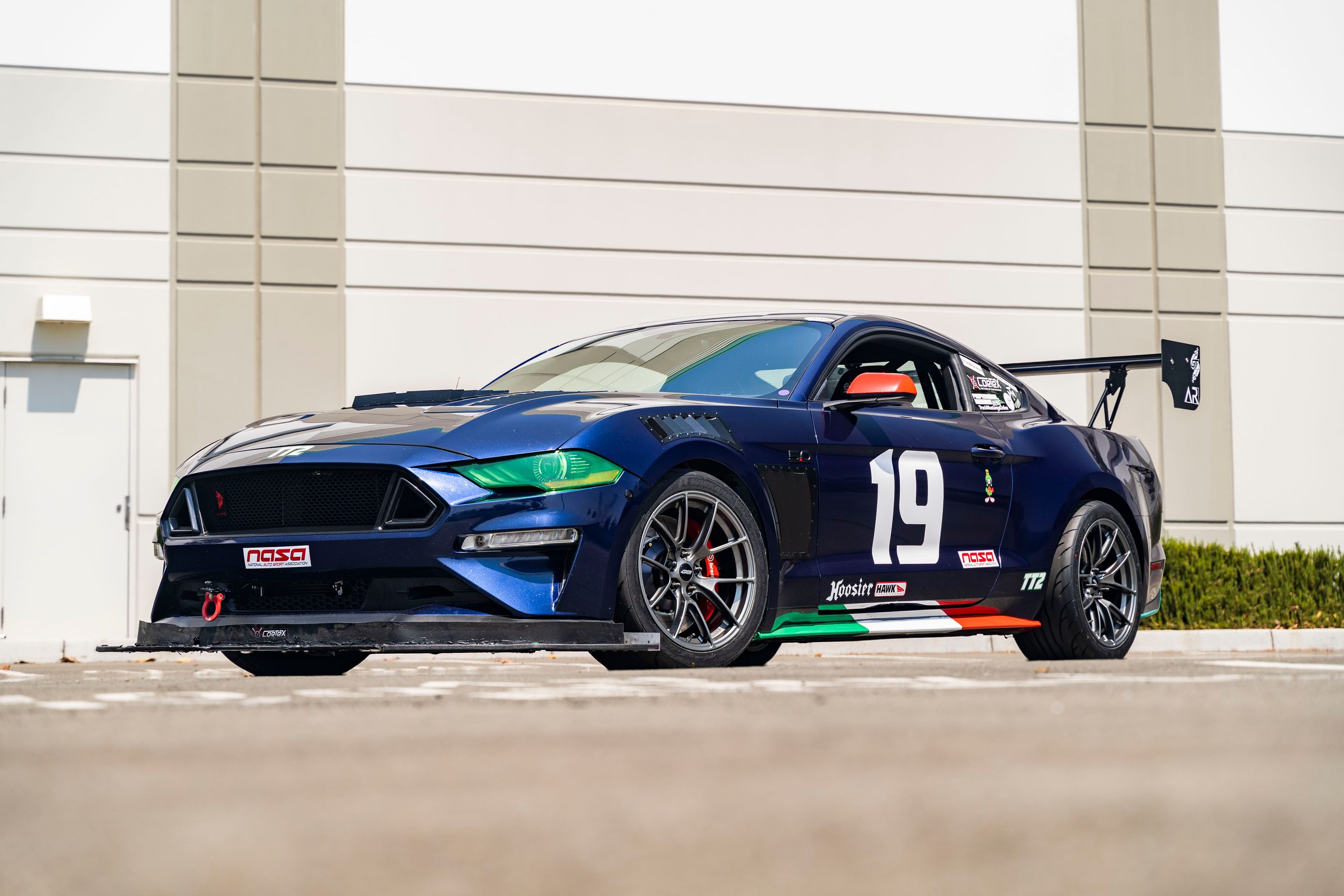 Blue Ford S550 Mustang GT with 18" VS-5RS Apex wheels in Anthracite