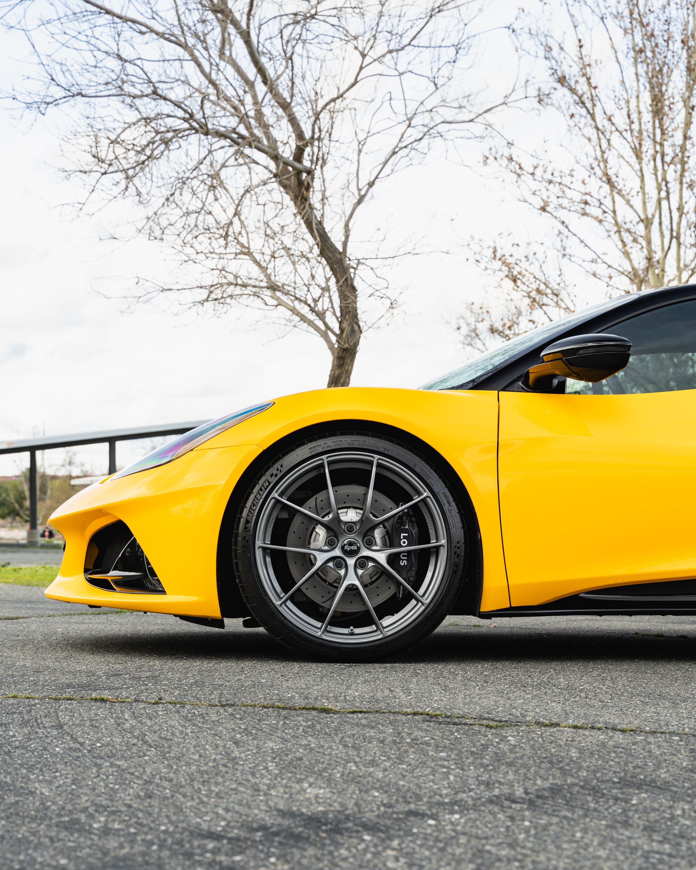 Yellow Lotus Emira with 20" VS-5RS Apex wheels in Anthracite