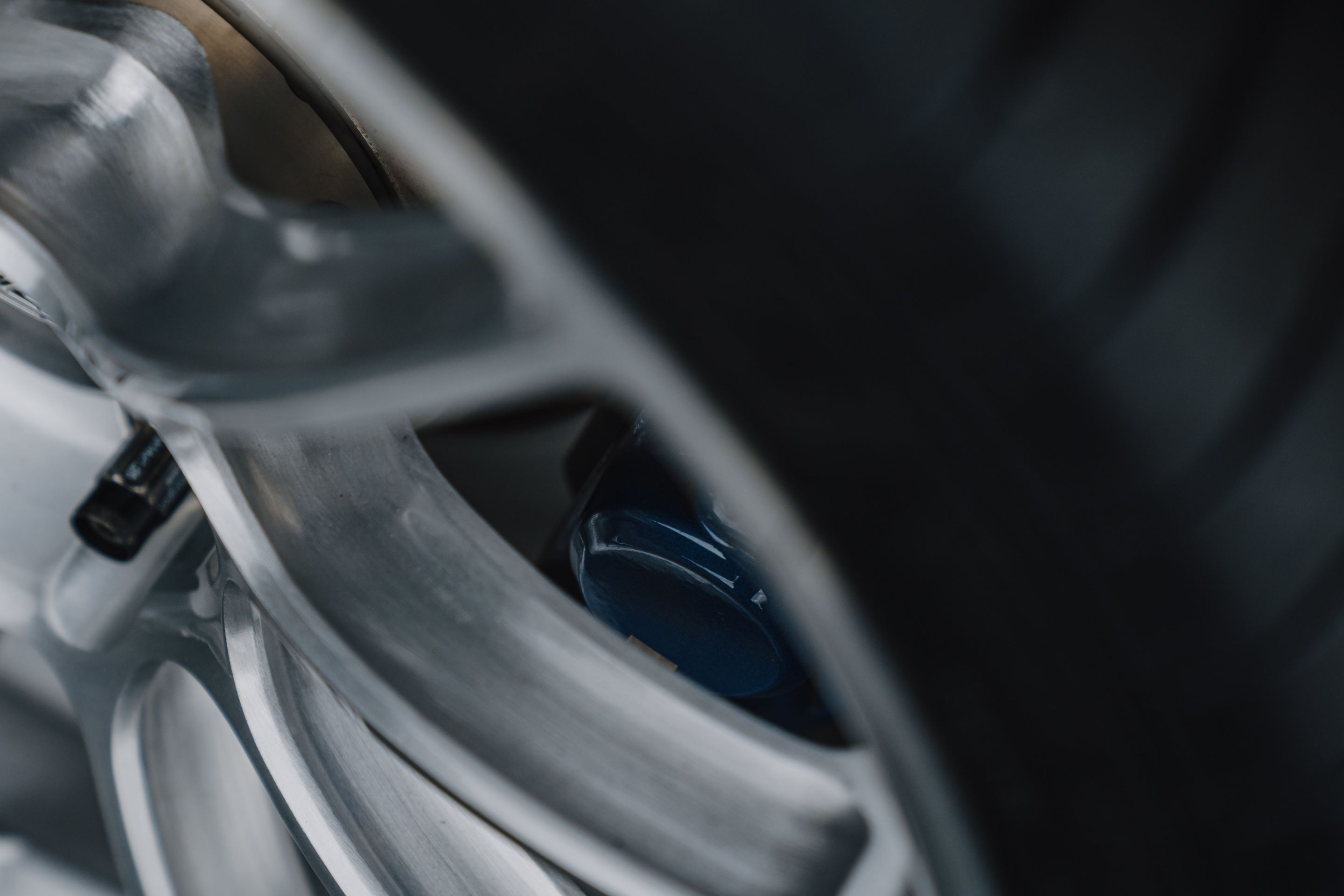 Black BMW F80 M3 with 19" SM-10RS Apex wheels in Brushed Clear