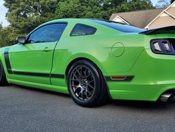 Green Ford Mustang - EC-7 in Anthracite
