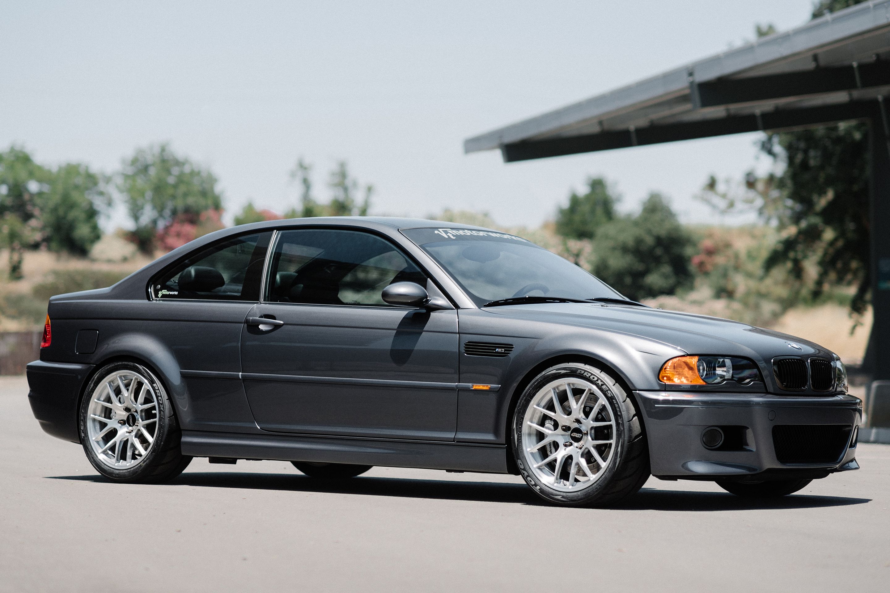 Grey BMW E46 M3 with 18" EC-7R Apex wheels in Brushed Clear