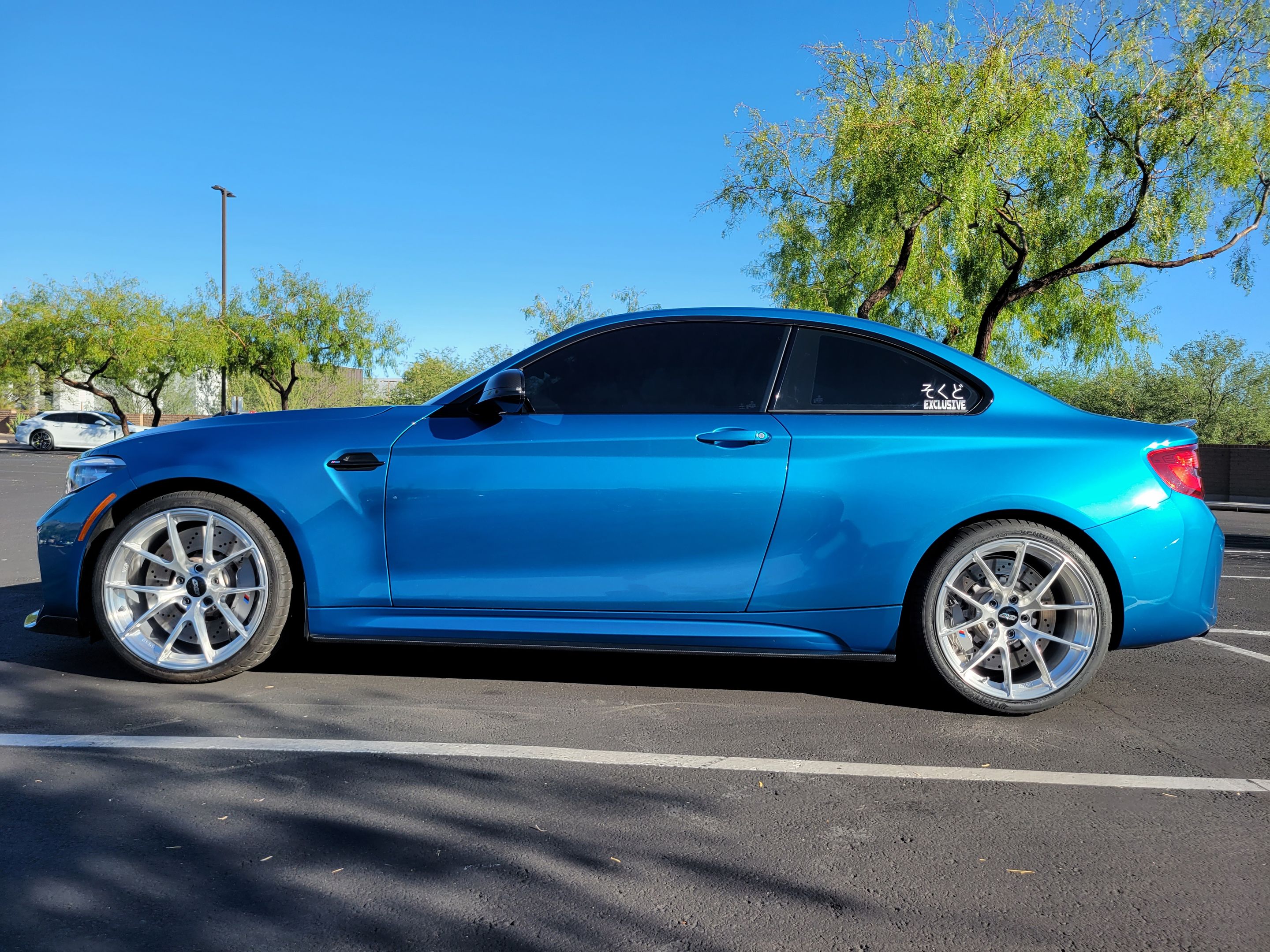 Blue BMW F87 M2 with 19" VS-5RS Apex wheels in Brushed Clear