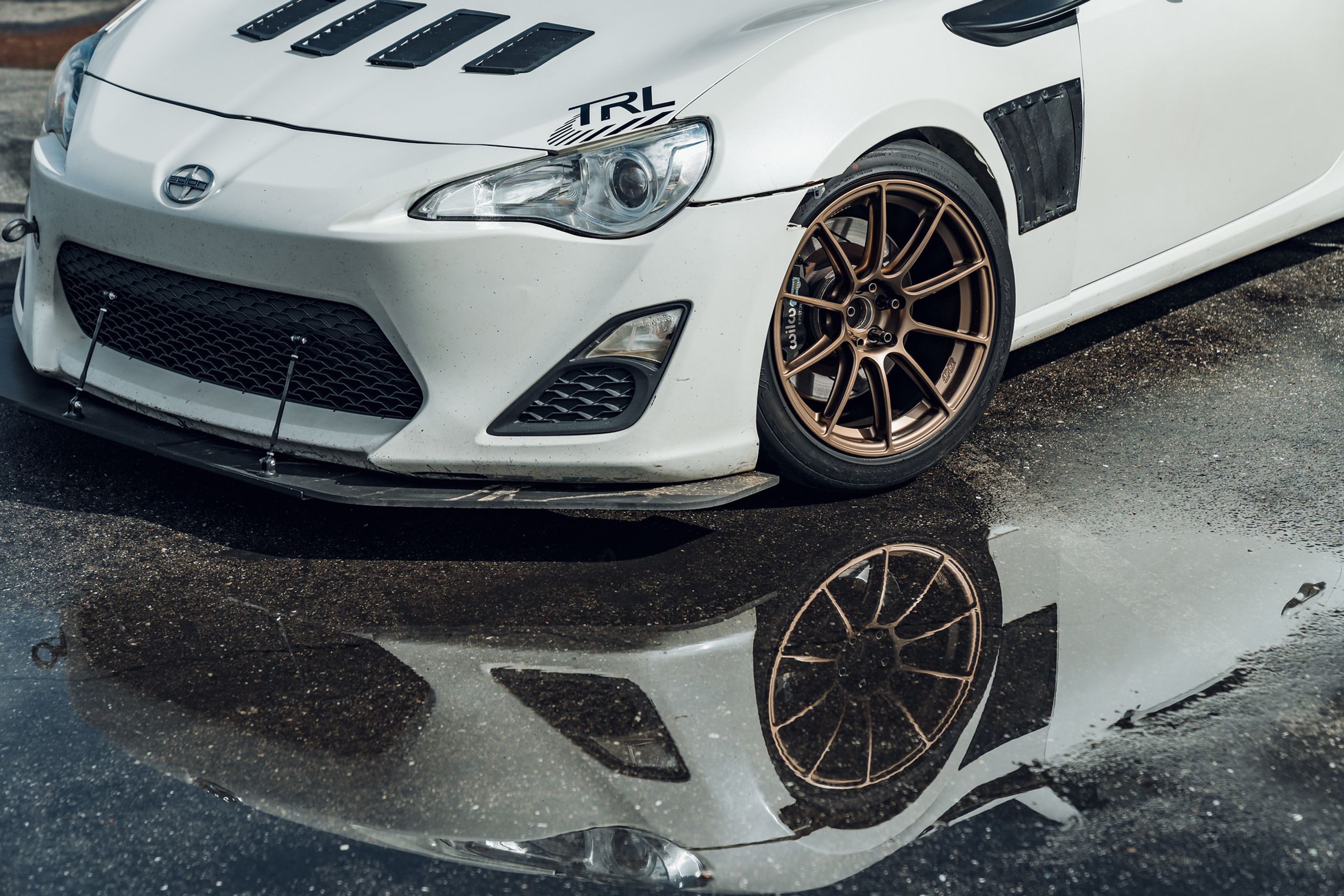 White Scion FR-S with 17" SM-10RS Apex wheels in Satin Bronze