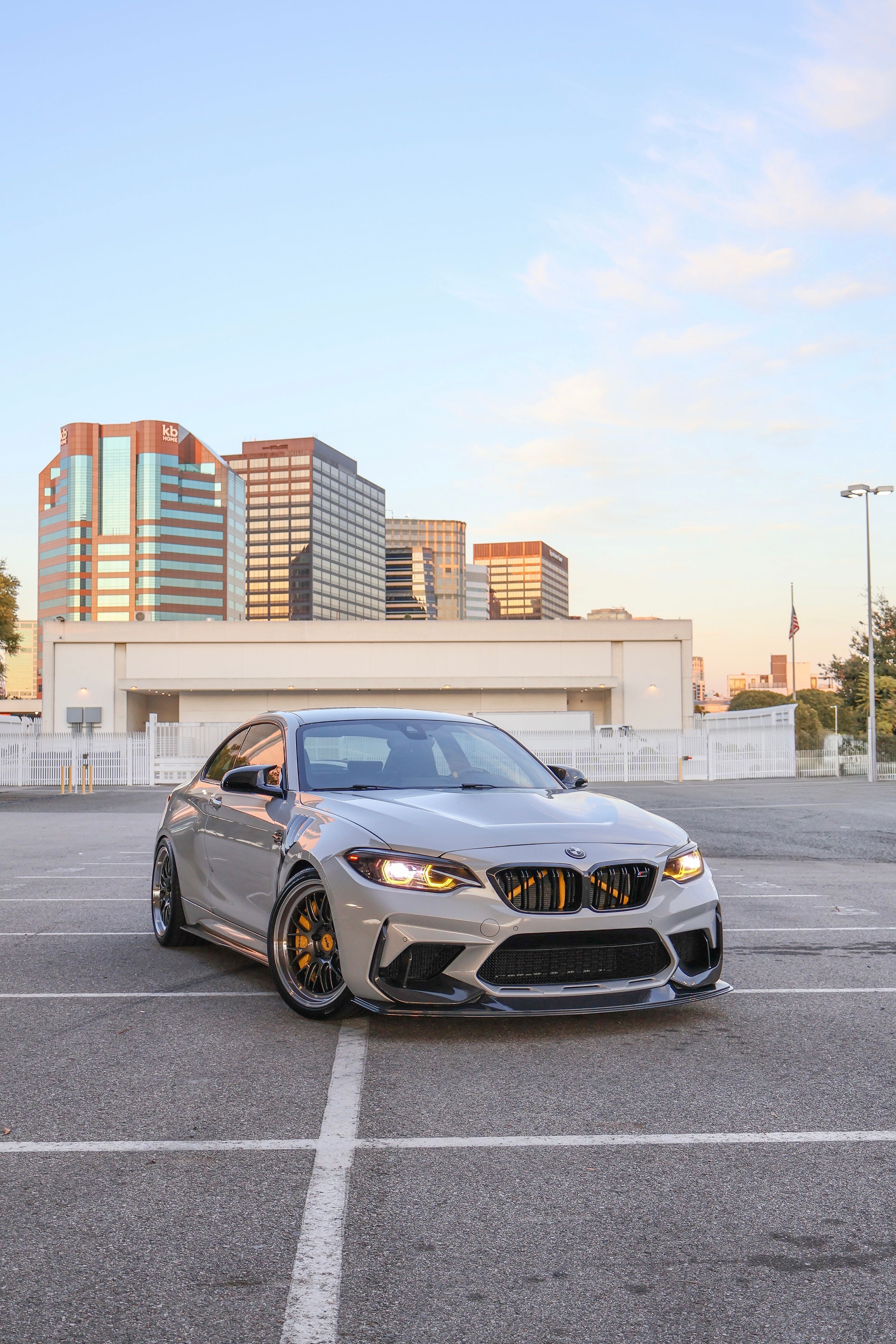 Silver BMW F87 M2 with 19" ML-10RT Apex wheels in Machined Lip Anthracite