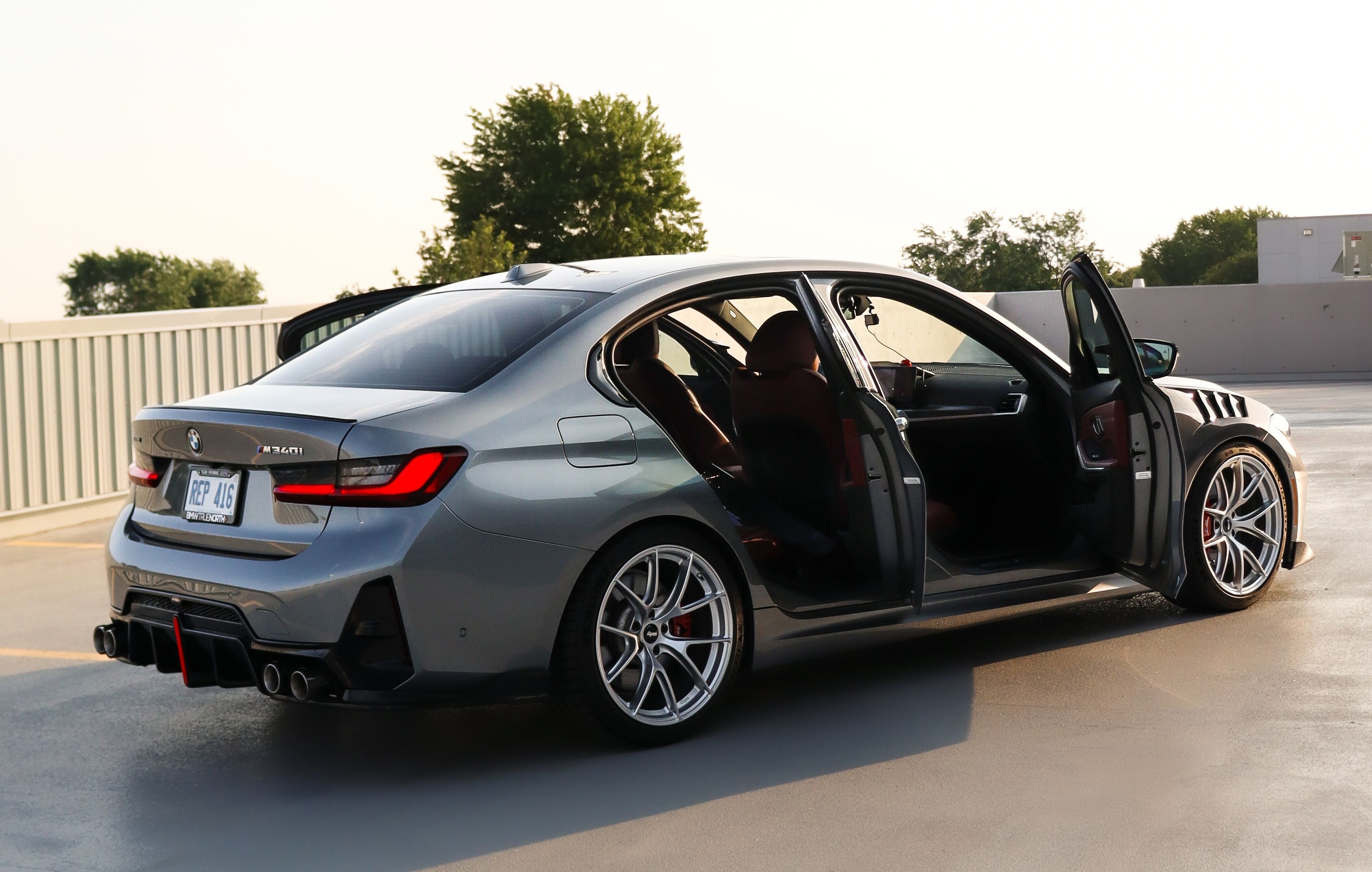 Silver BMW 3 Series - VS-5RS in Race Silver