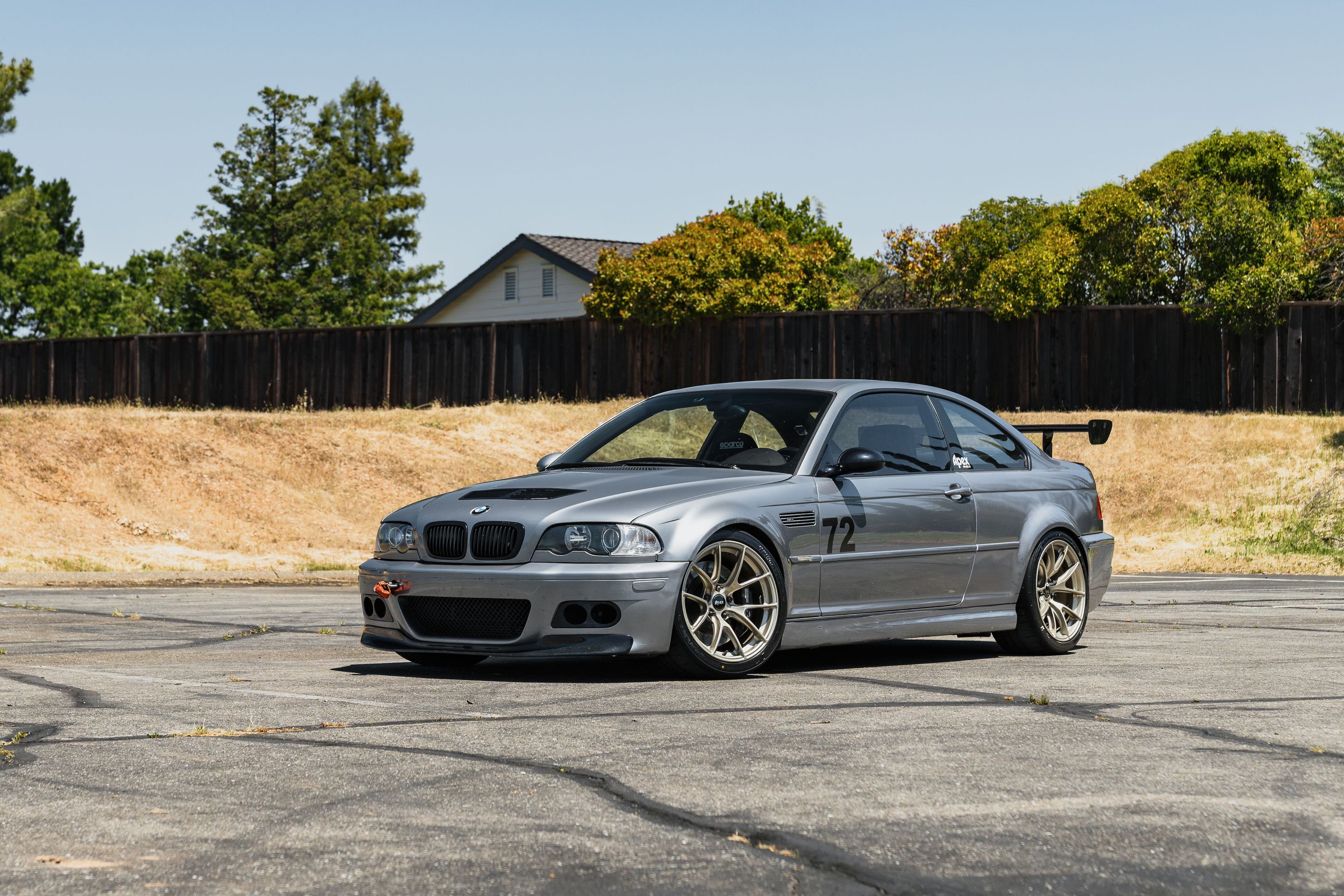 Grey BMW E46 M3 with 18" VS-5RS Apex wheels in Motorsport Gold