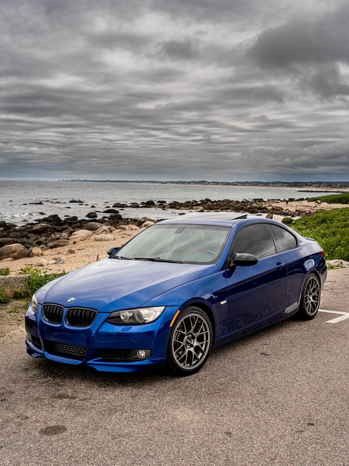 BMW E92 Coupe 3 Series with 18" EC-7 Wheels in Anthracite