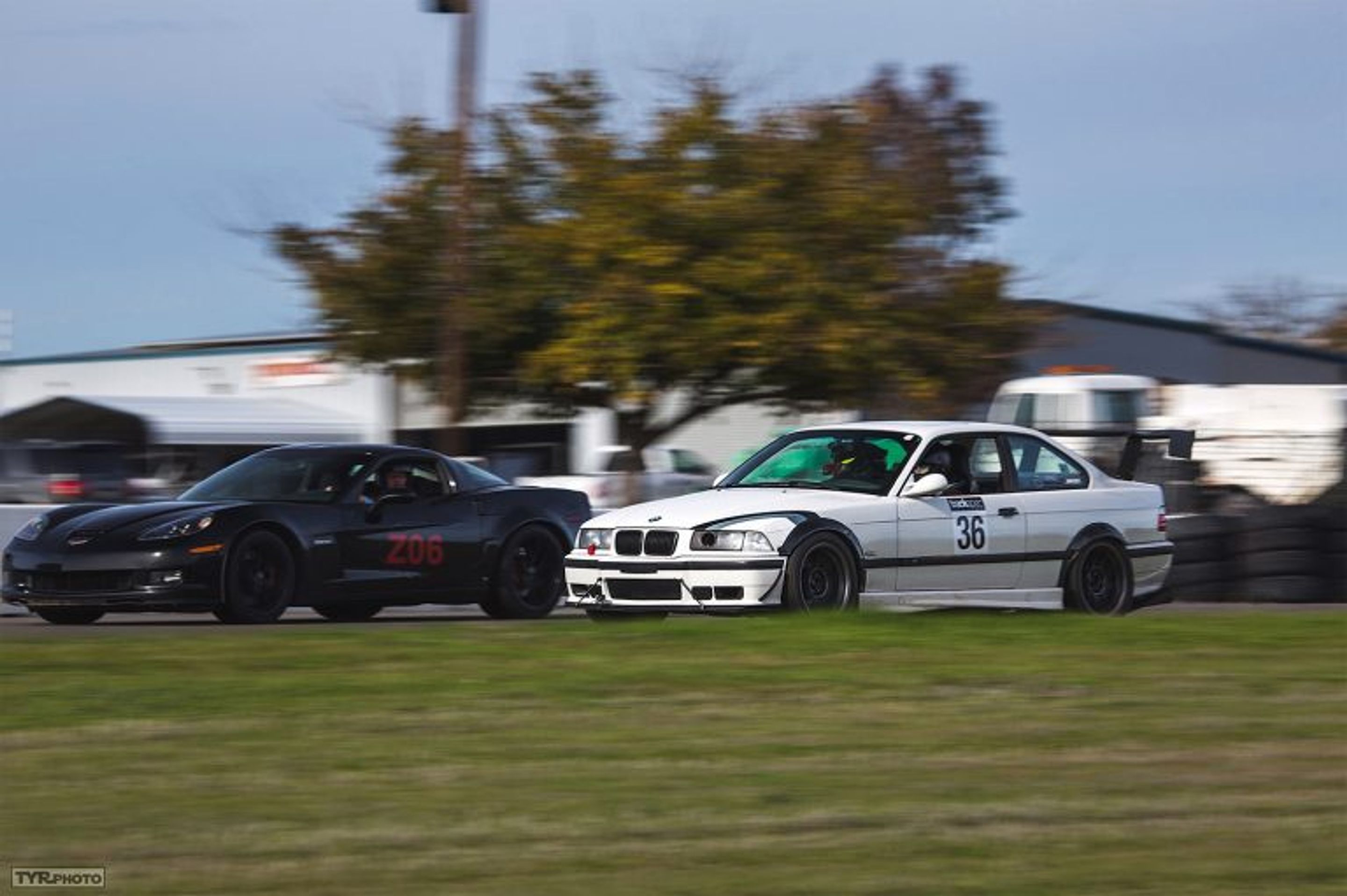 Silver BMW E36 M3 with 17" ARC-8 Apex wheels in Anthracite