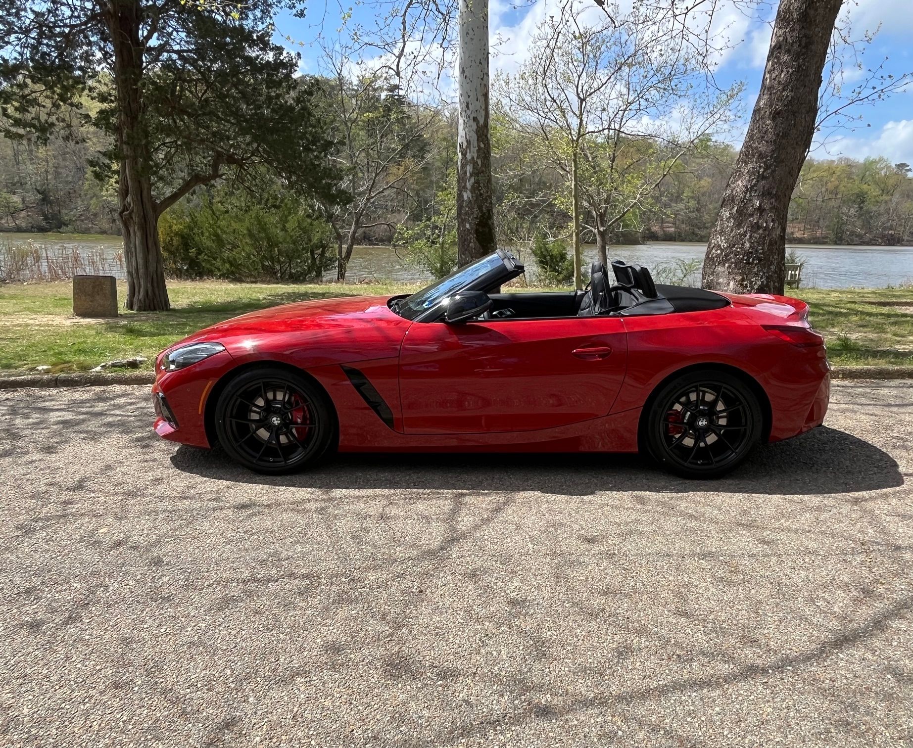 Red BMW G29 Z4 with 19" VS-5RS Apex wheels in Satin Black
