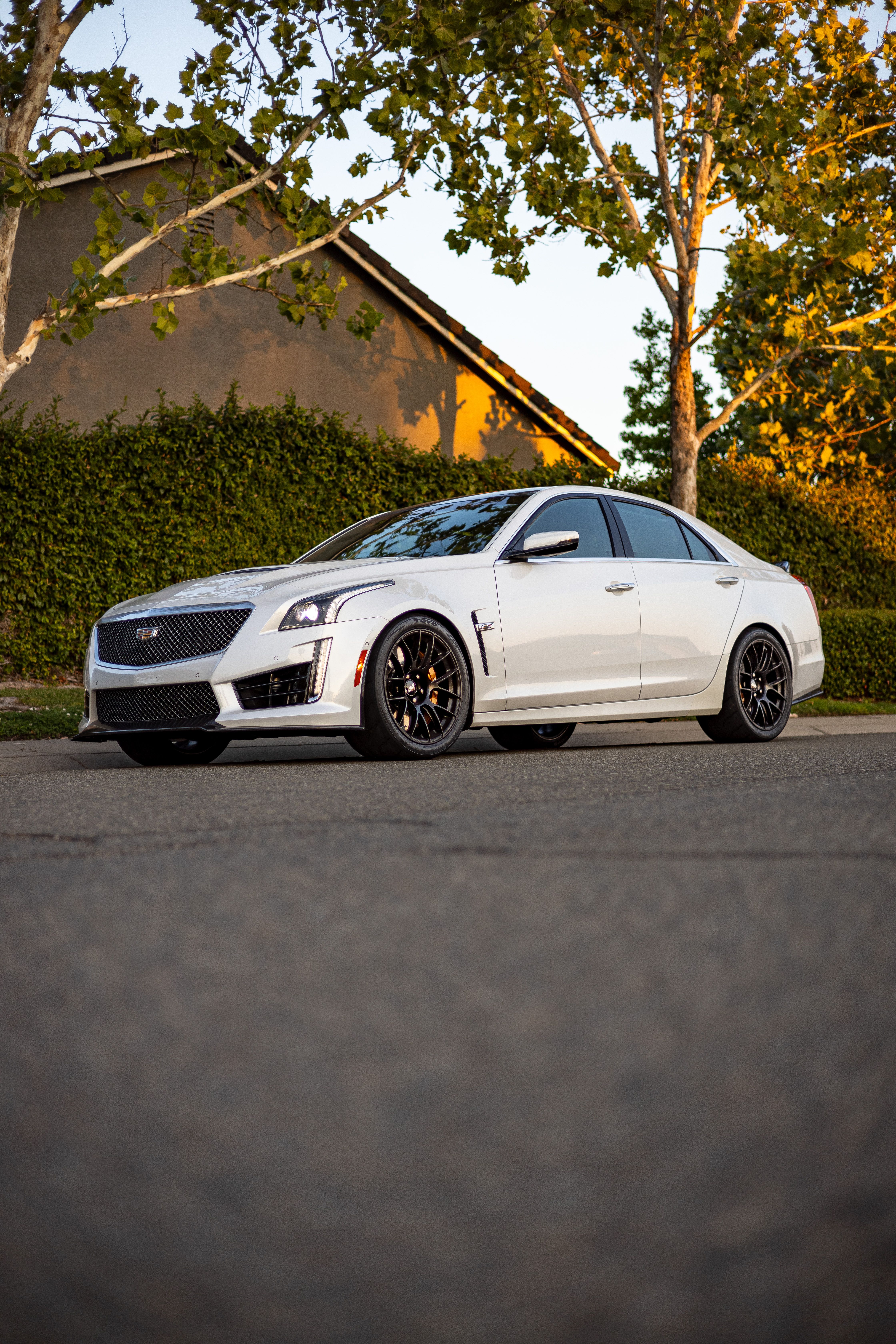 White Cadillac CTS-V - EC-7RS in Satin Black
