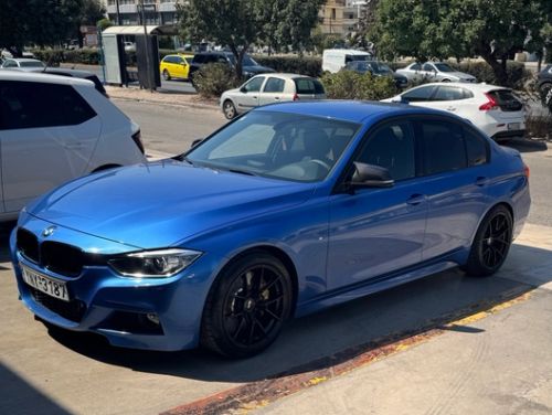 Blue BMW 3 Series - VS-5RS in Satin Black