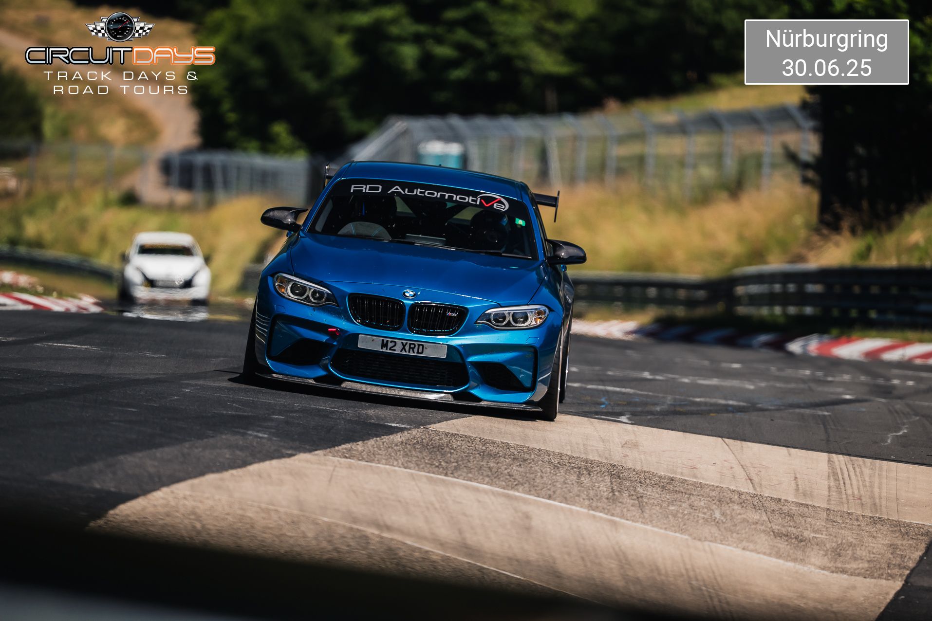 Blue BMW F87 M2 with 19" ML-10RT Apex wheels in Machined Lip Anthracite