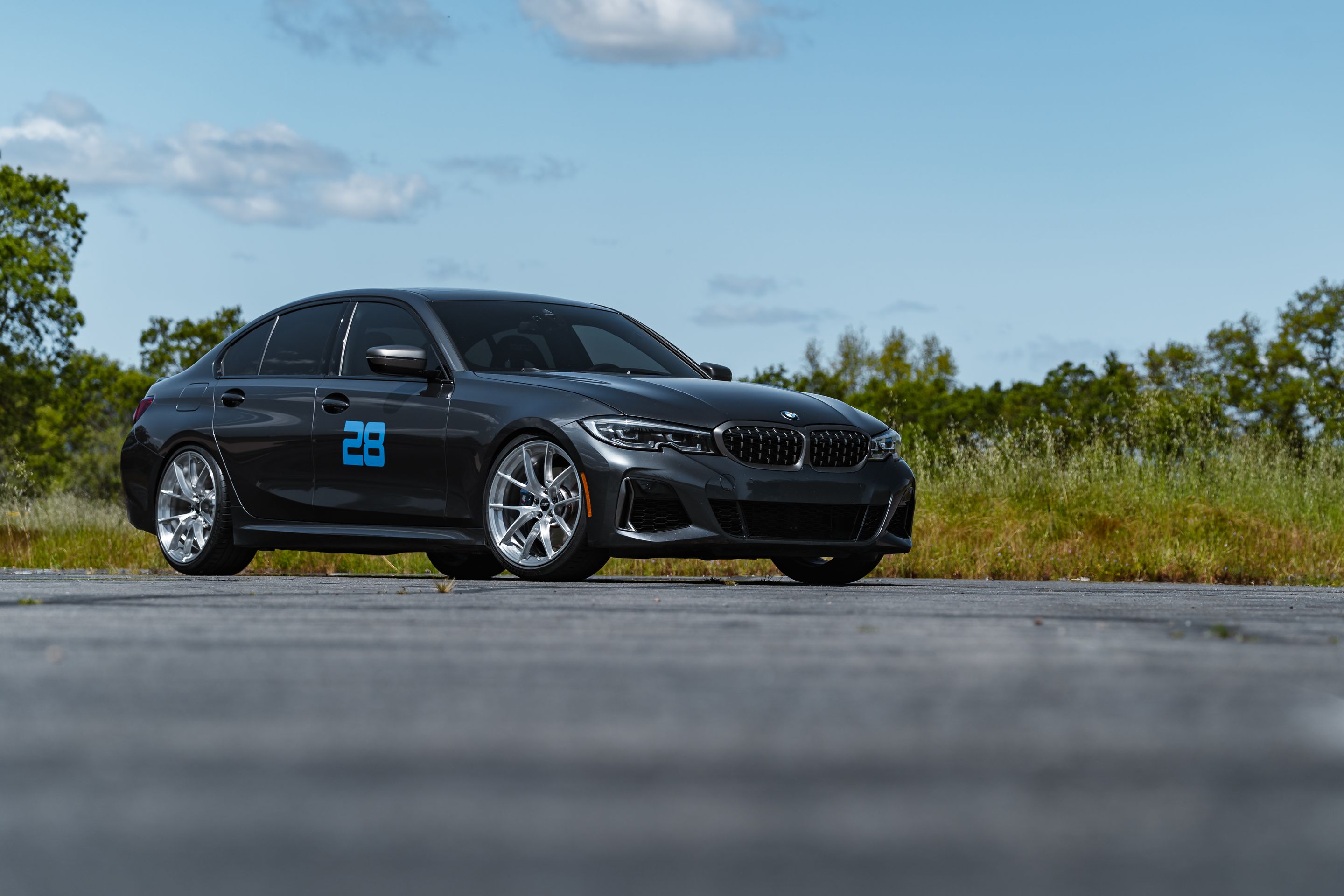 Grey BMW G20 Sedan 3 Series with 20" VS-5RS Apex wheels in Brushed Clear