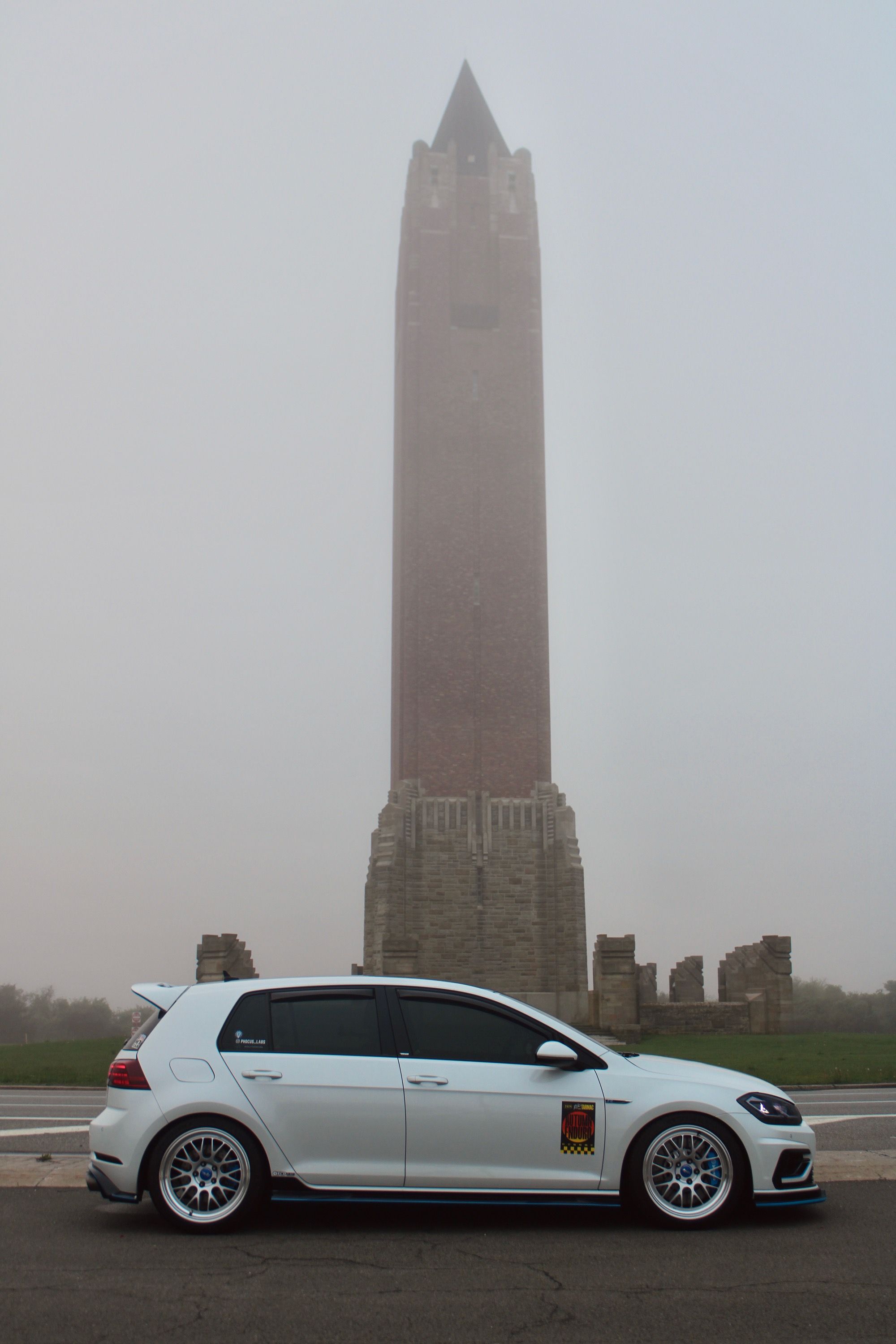 White VW MK7 Golf R with 18" ML-10RT Apex wheels in Machined Lip Brushed Clear
