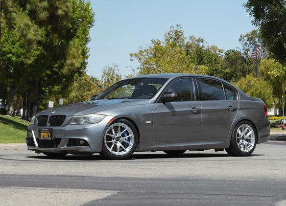 BMW E90 LCI Sedan 3 Series with 17" VS-5RS in Brushed Clear