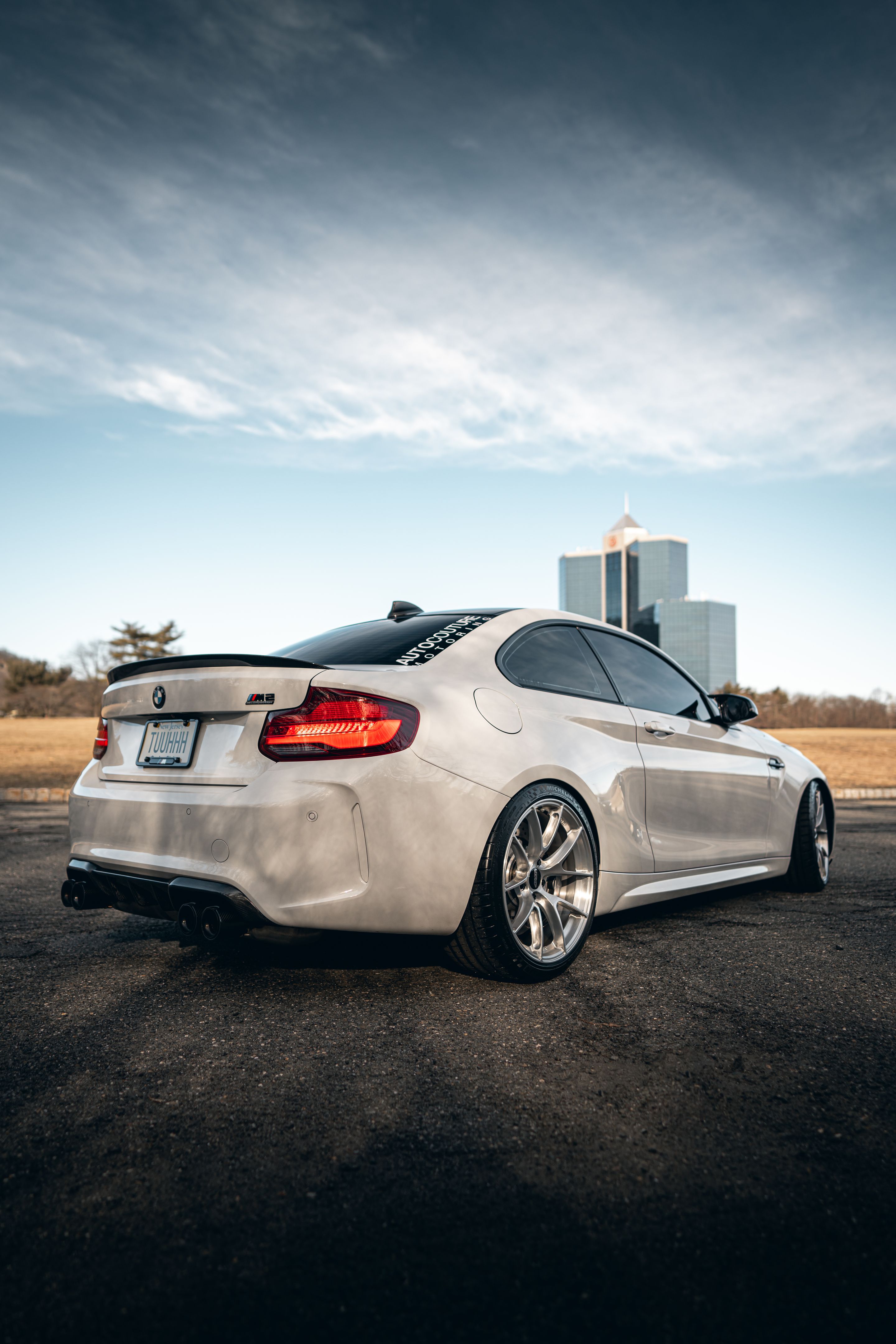White BMW F87 M2 with 19" VS-5RS Apex wheels in Brushed Clear