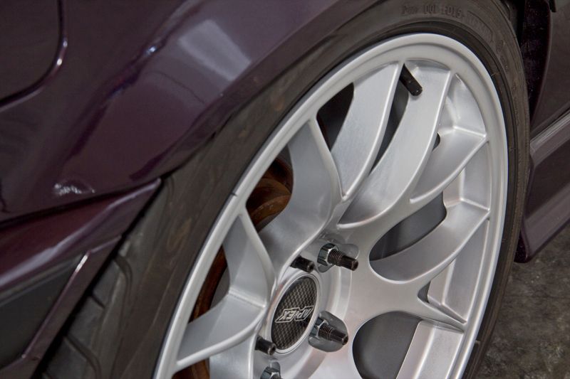 Purple BMW E36 M3 with 18" EC-7 Apex wheels in Race Silver