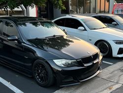 Black BMW 3 Series - ARC-8 in Satin Black