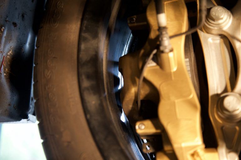 White BMW F82 Coupe M4 with 19" ARC-8 Apex wheels in Satin Bronze