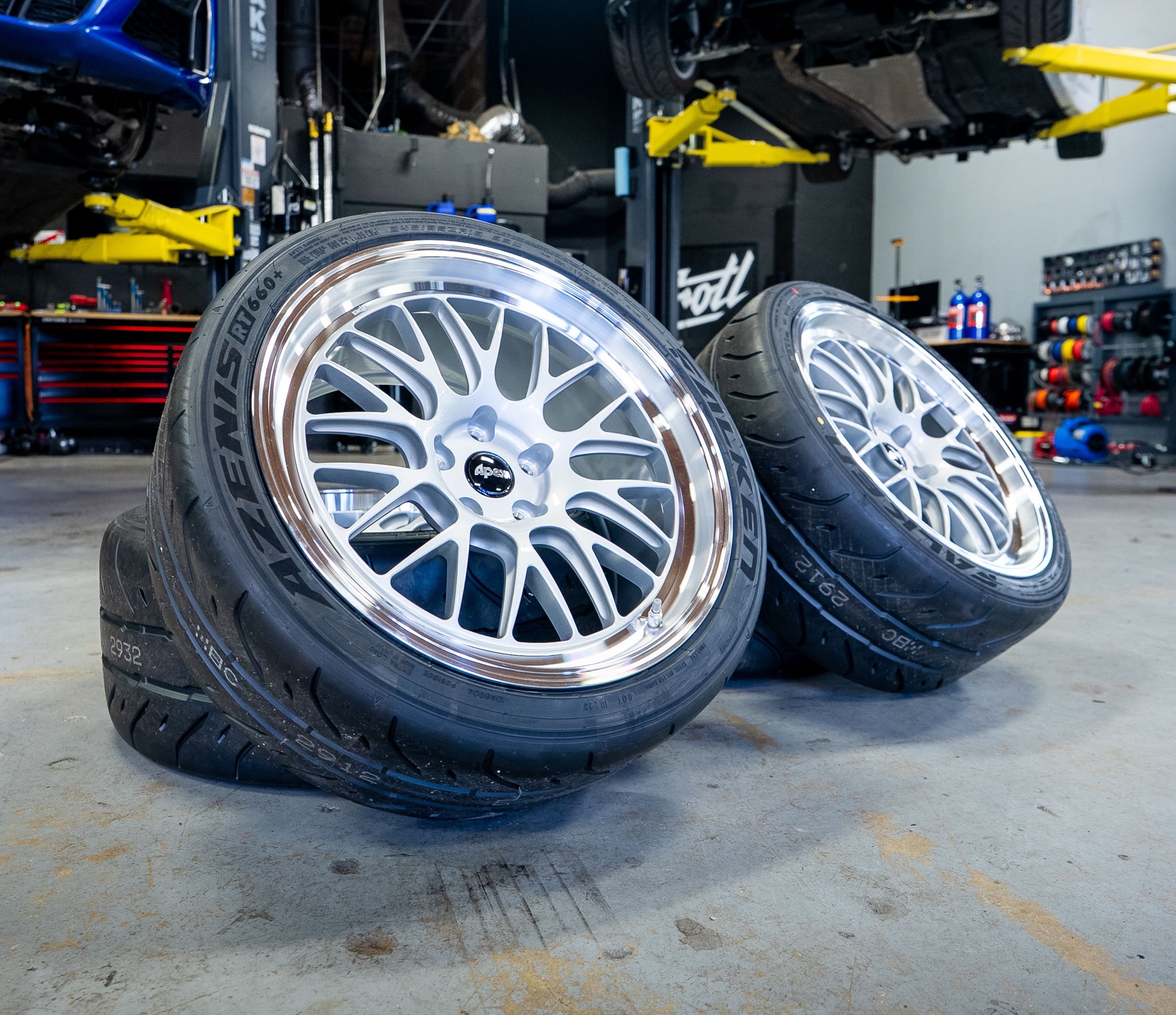 Blue BMW G20 Sedan 3 Series with 19" ML-10RT Apex wheels in Machined Lip Race Silver