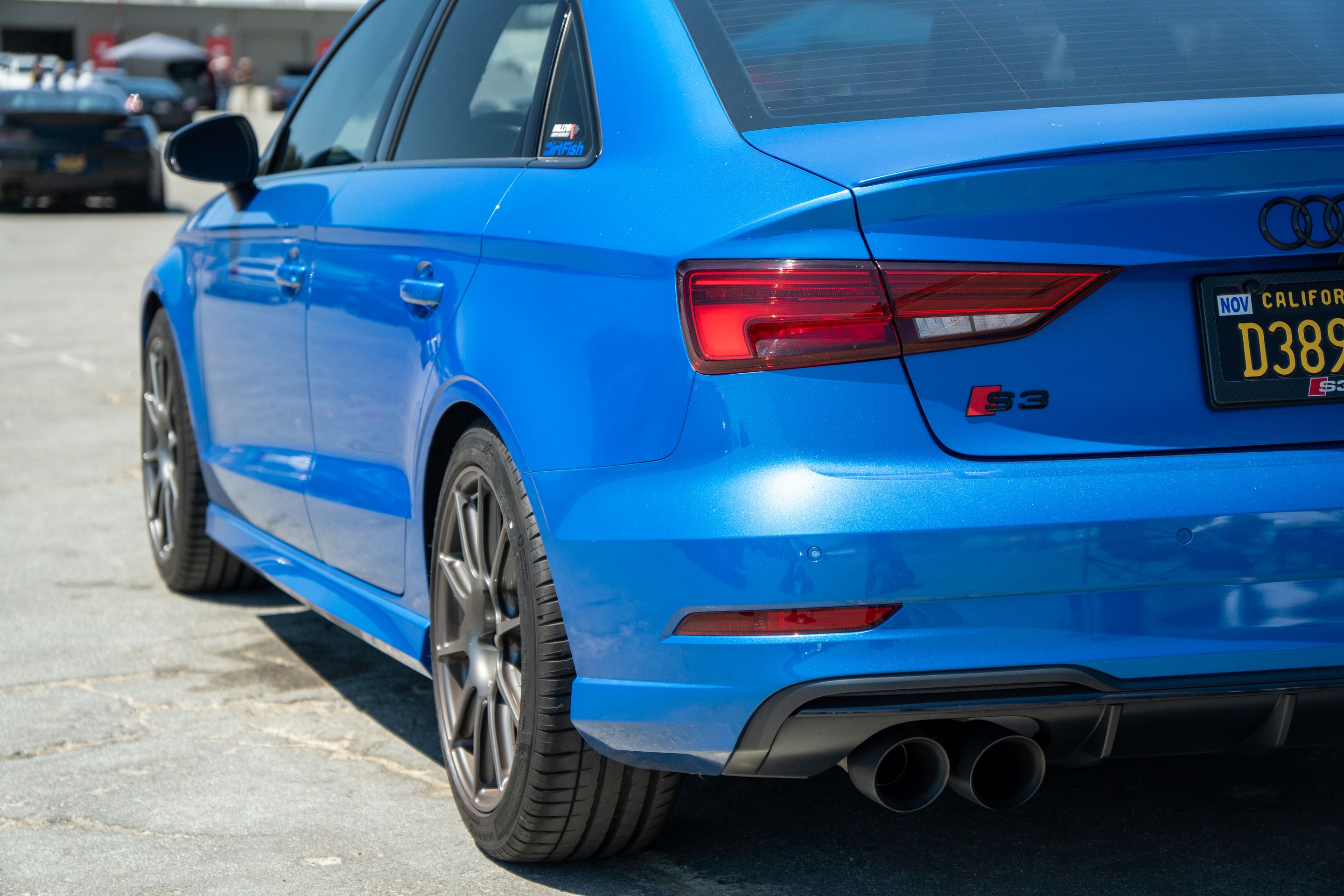 Blue Audi 8V S3 with 18" SM-10 Apex wheels in Anthracite