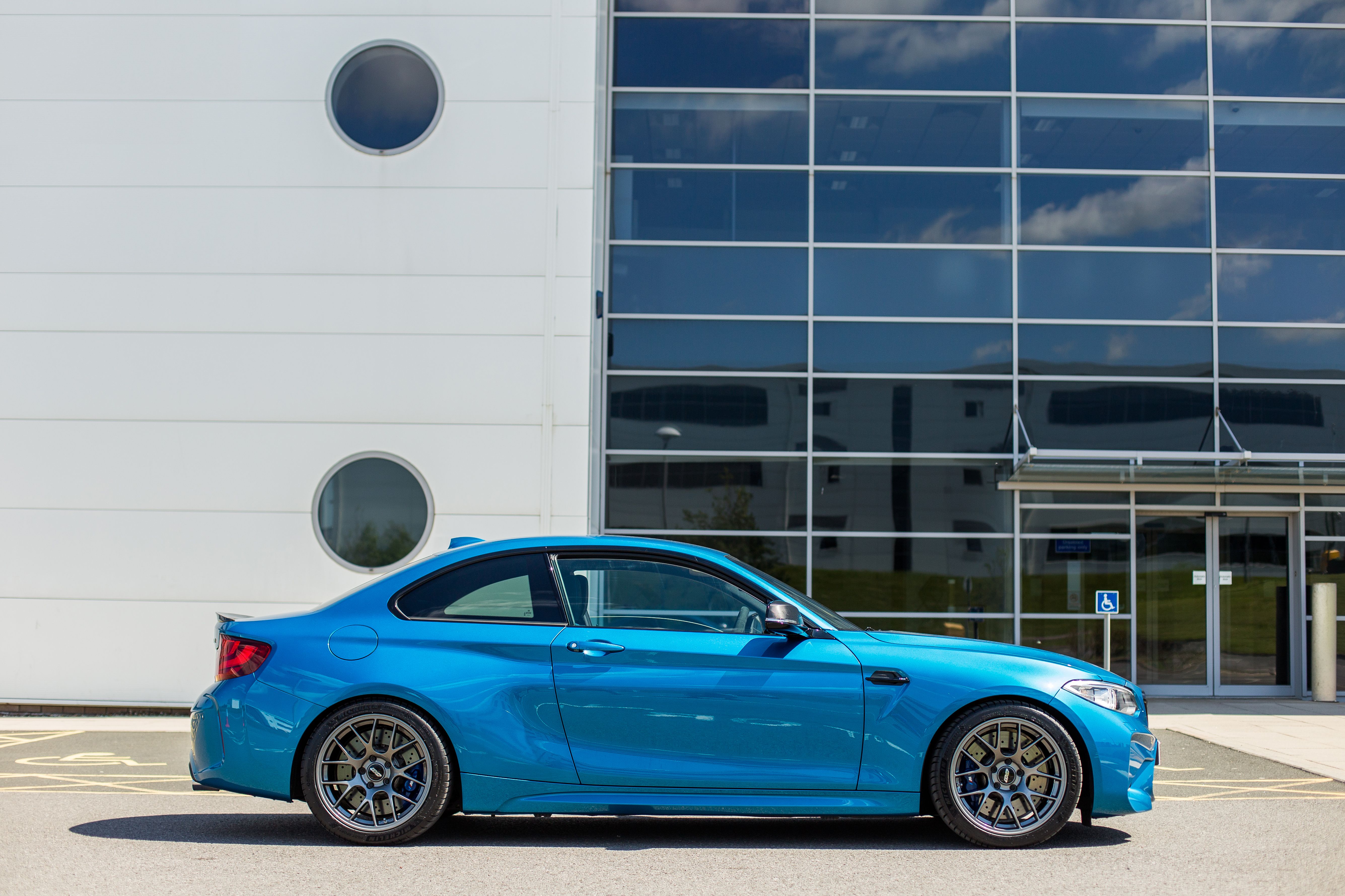 BMW F87 M2 with 18