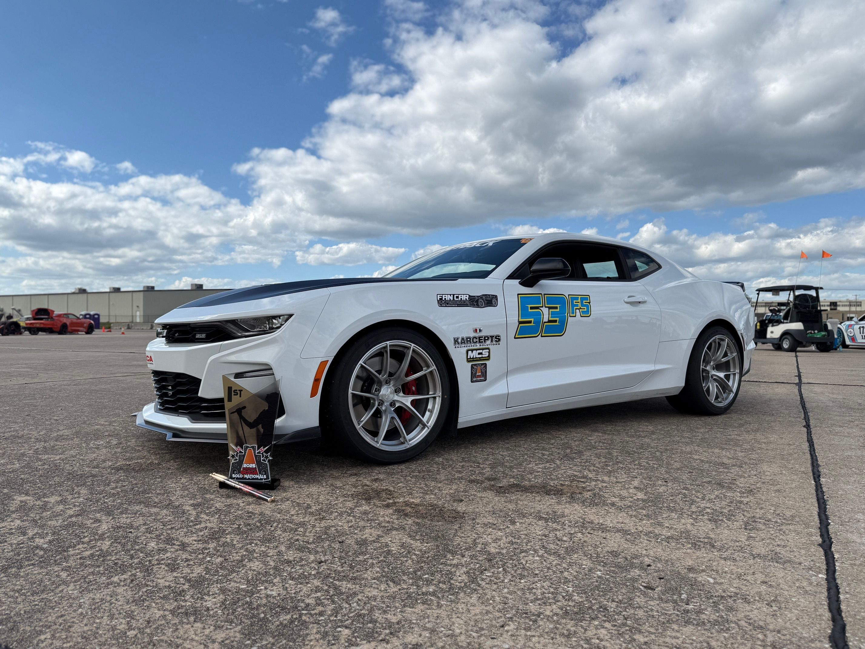 White Chevrolet 6th Gen Camaro SS with 19" VS-5RS Apex wheels in Brushed Clear