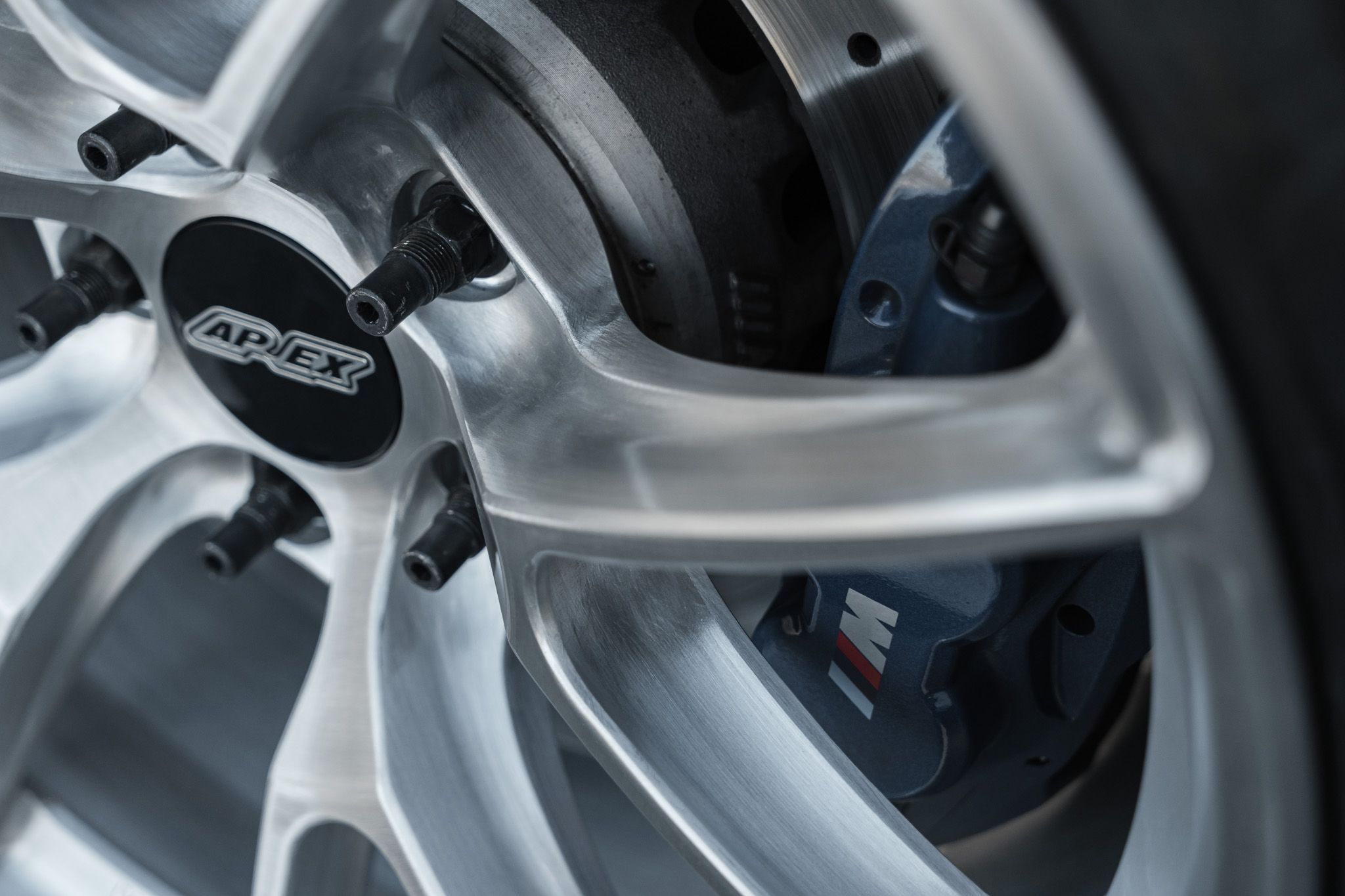 Black BMW F87 M2 with 19" VS-5RS Apex wheels in Brushed Clear