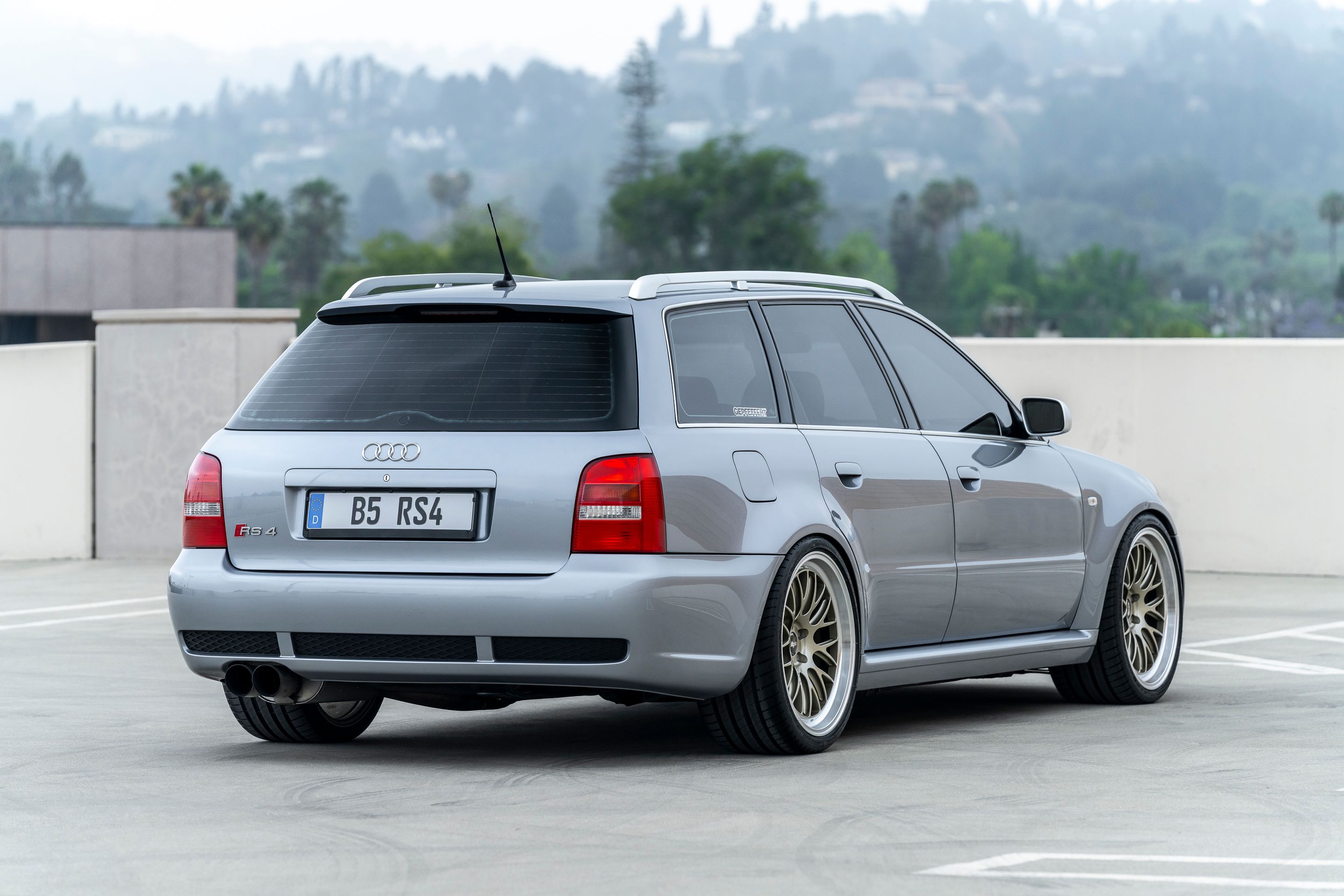 Silver Audi B5 RS 4 Avant/Wagon with 19" ML-10RT Apex wheels in Machined Lip Gloss Motorsport Gold