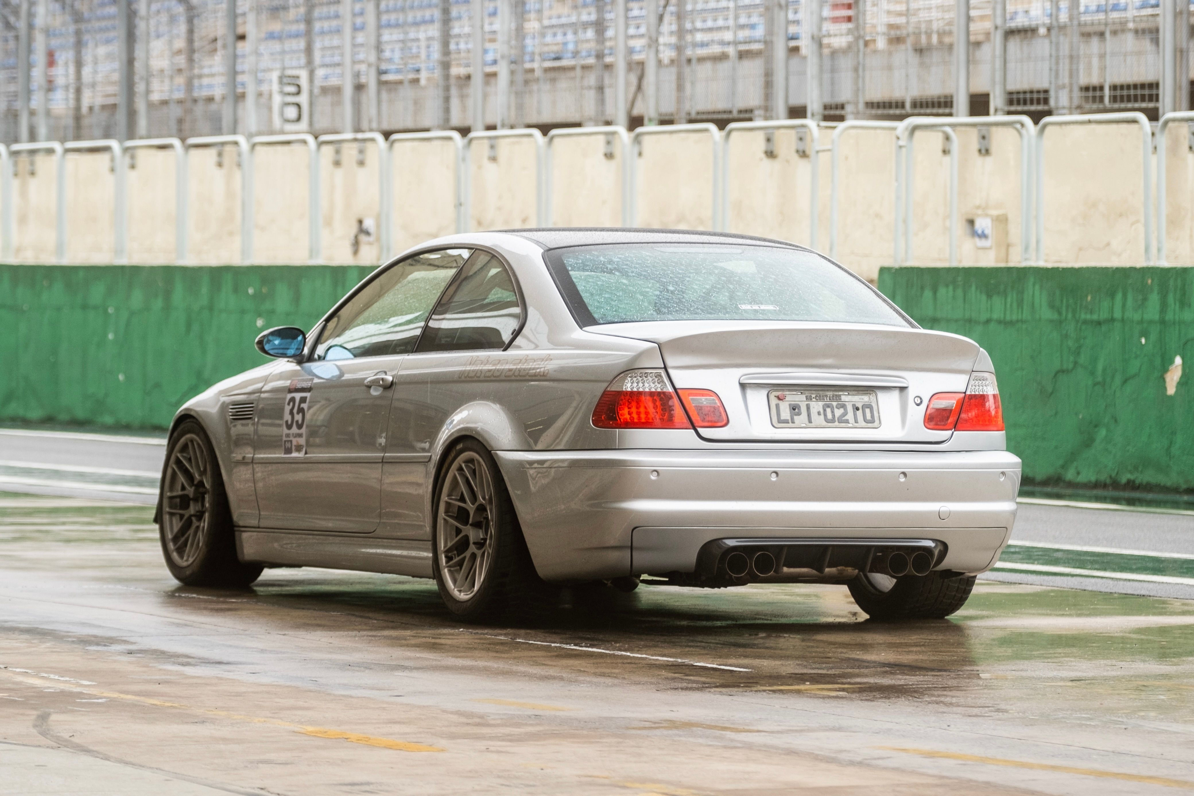 BMW 328Ci E46 Green 京商 ディーラー別注 1/18 BMW 328Ci E46 Green 京商 ディーラー別注 1/18 - メルカリ