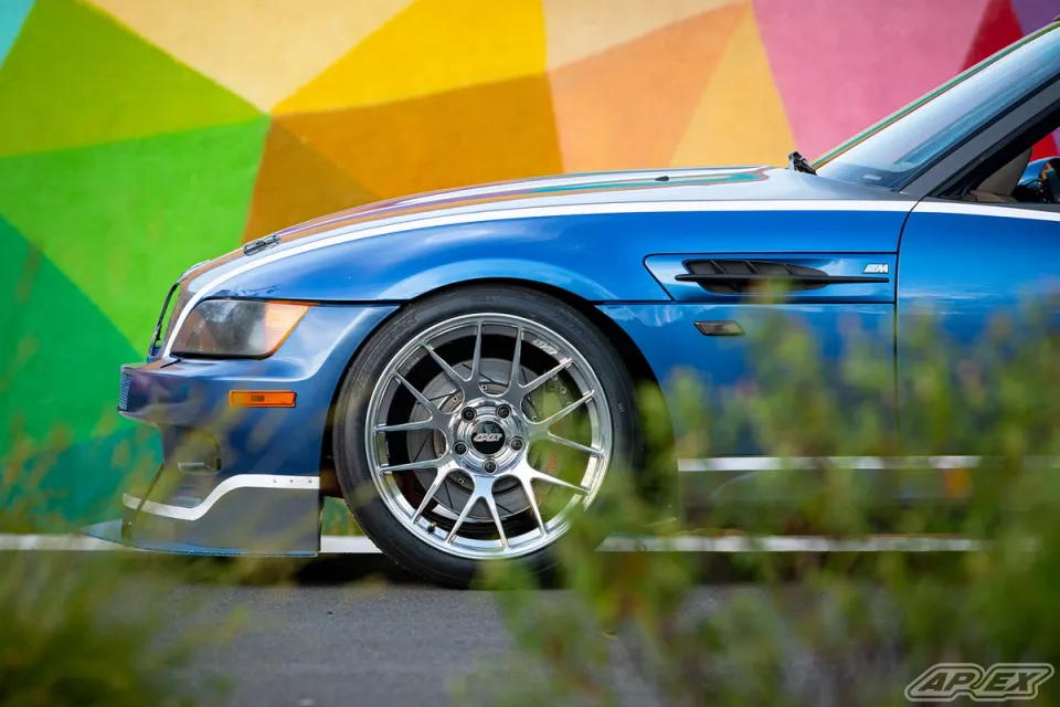 Estoril Blue Z3M Coupe Race Car on Fully Polished Apex EC-7R Forged Wheels