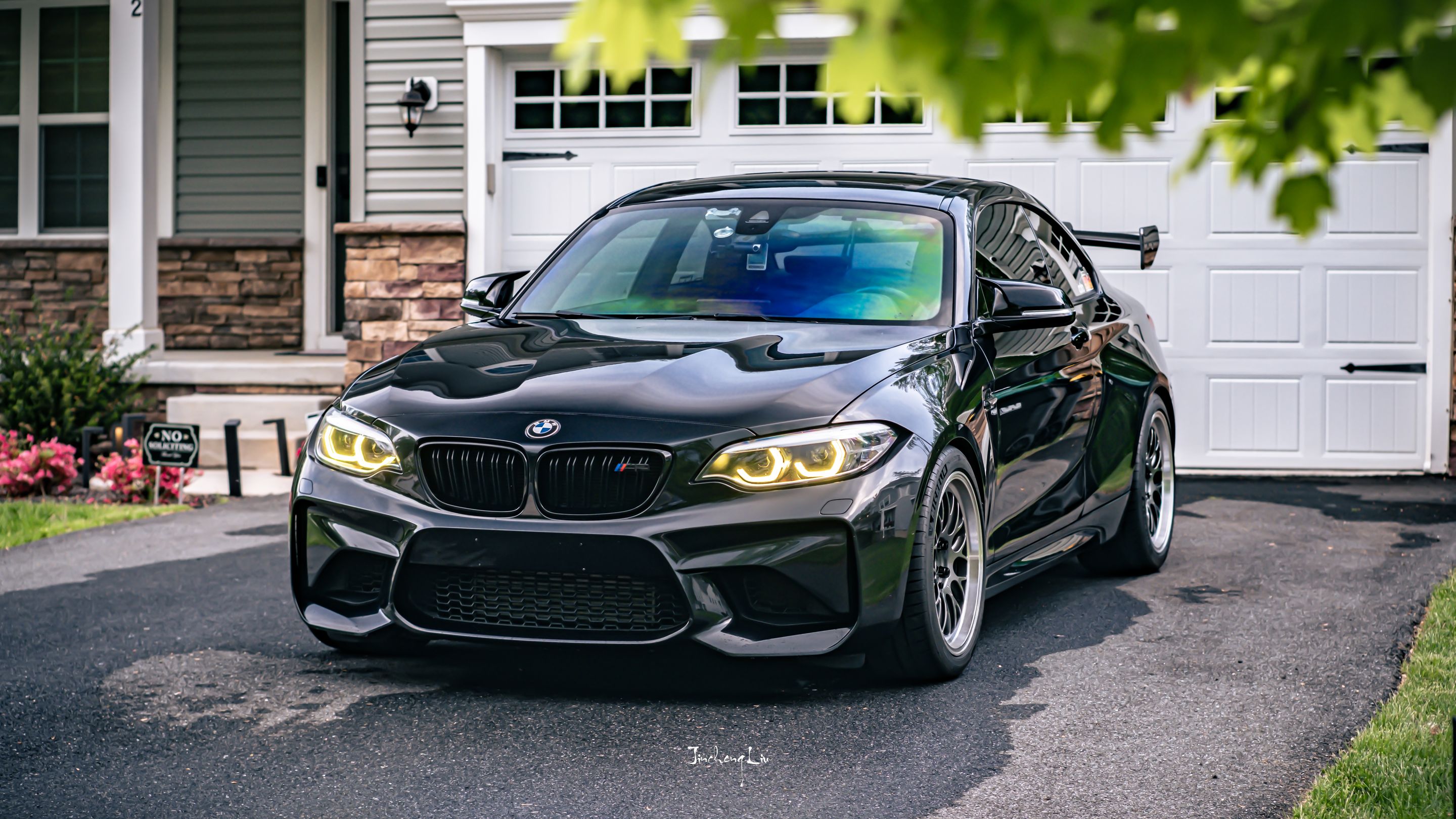 Black BMW F87 M2 with 18" ML-10RT Apex wheels in Machined Lip Anthracite