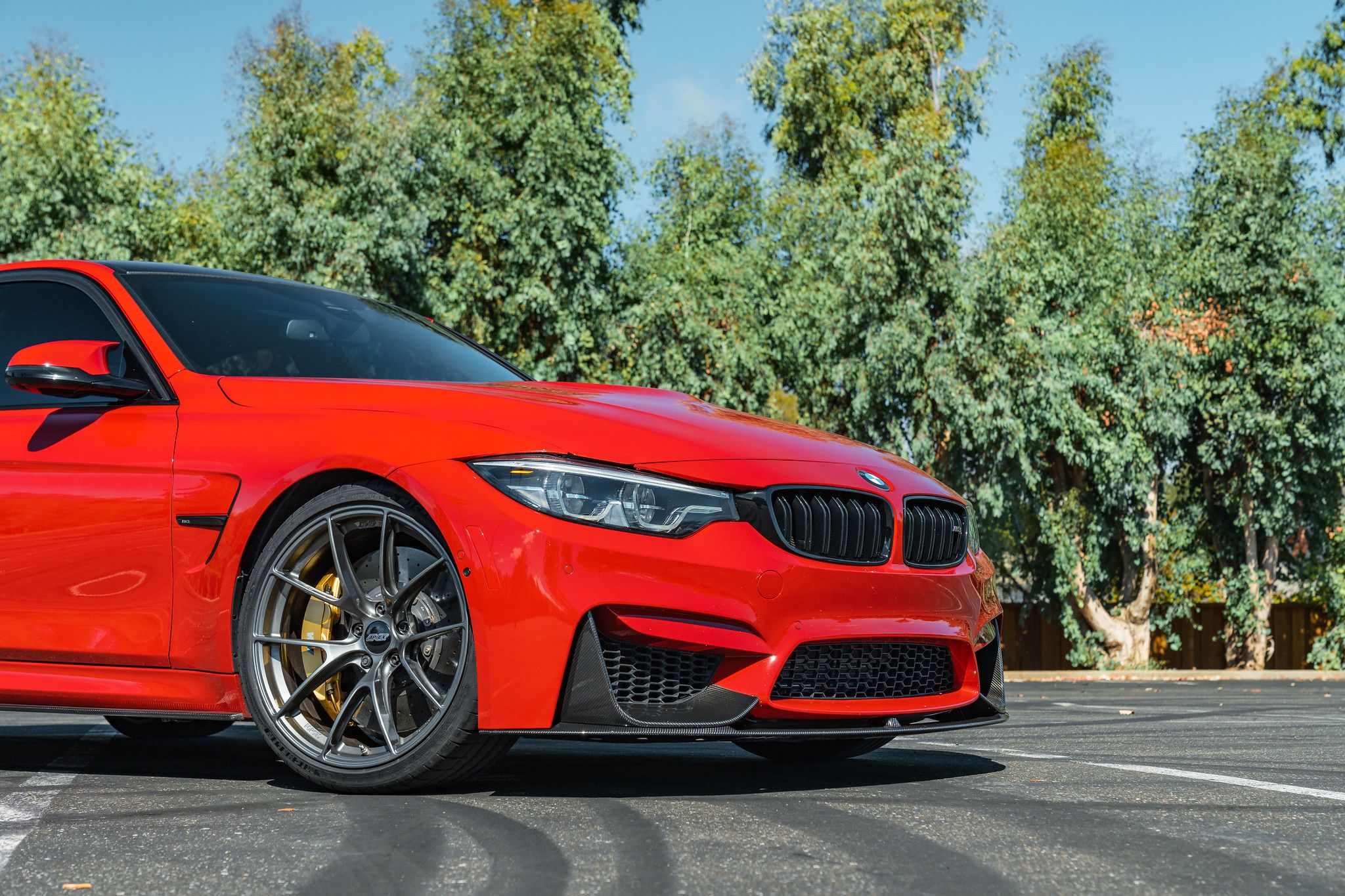 Red BMW F80 M3 with 20" VS-5RS Apex wheels in Anthracite