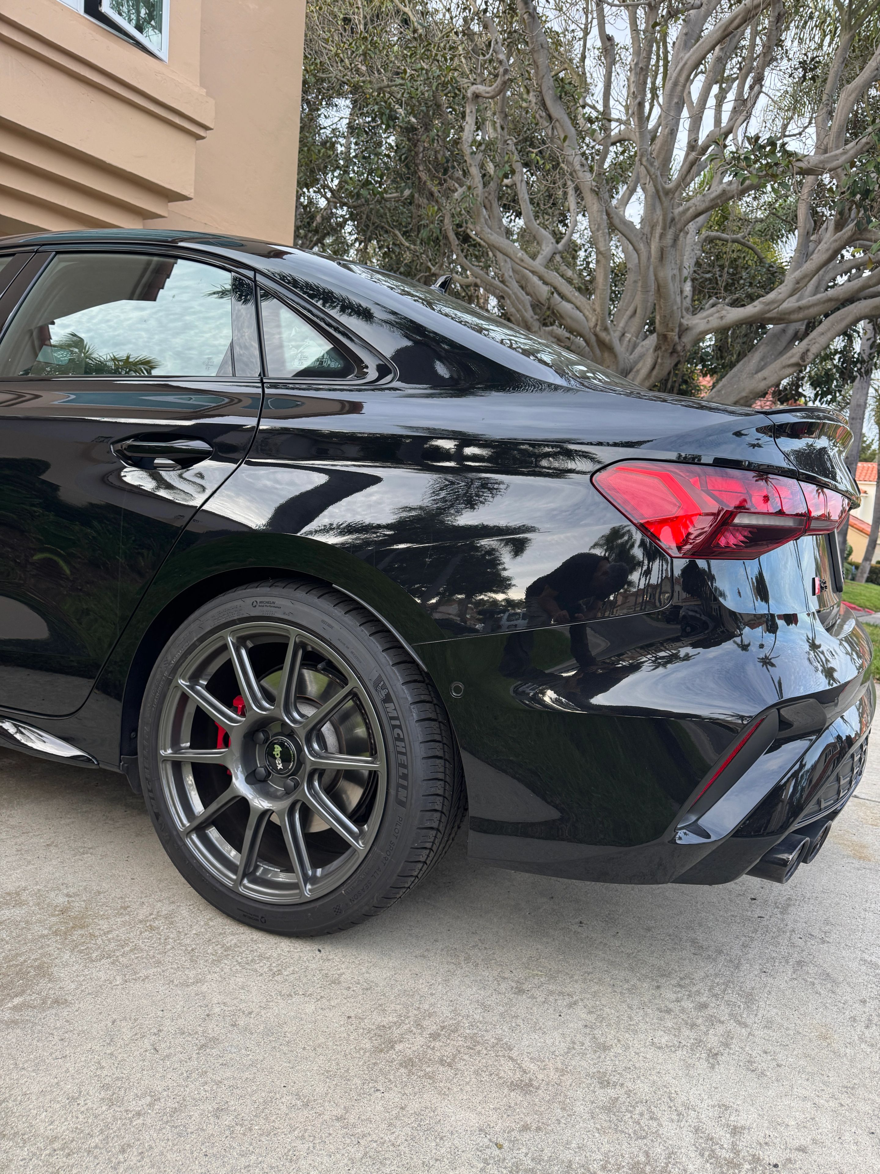 Black Audi 8Y S3 with 18" SM-10 Apex wheels in Anthracite