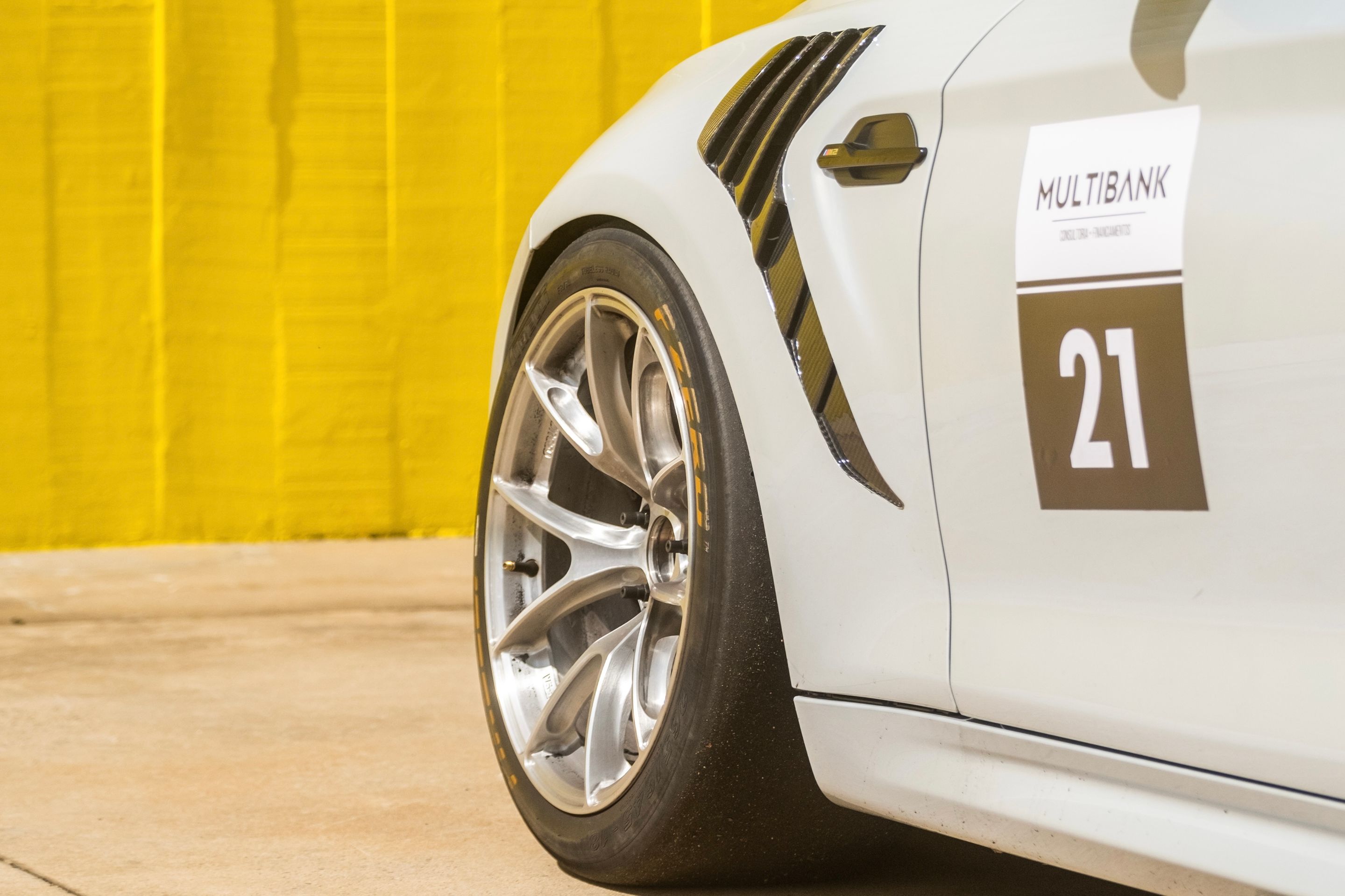 Silver BMW F87 M2 with 18" VS-5RS Apex wheels in Brushed Clear