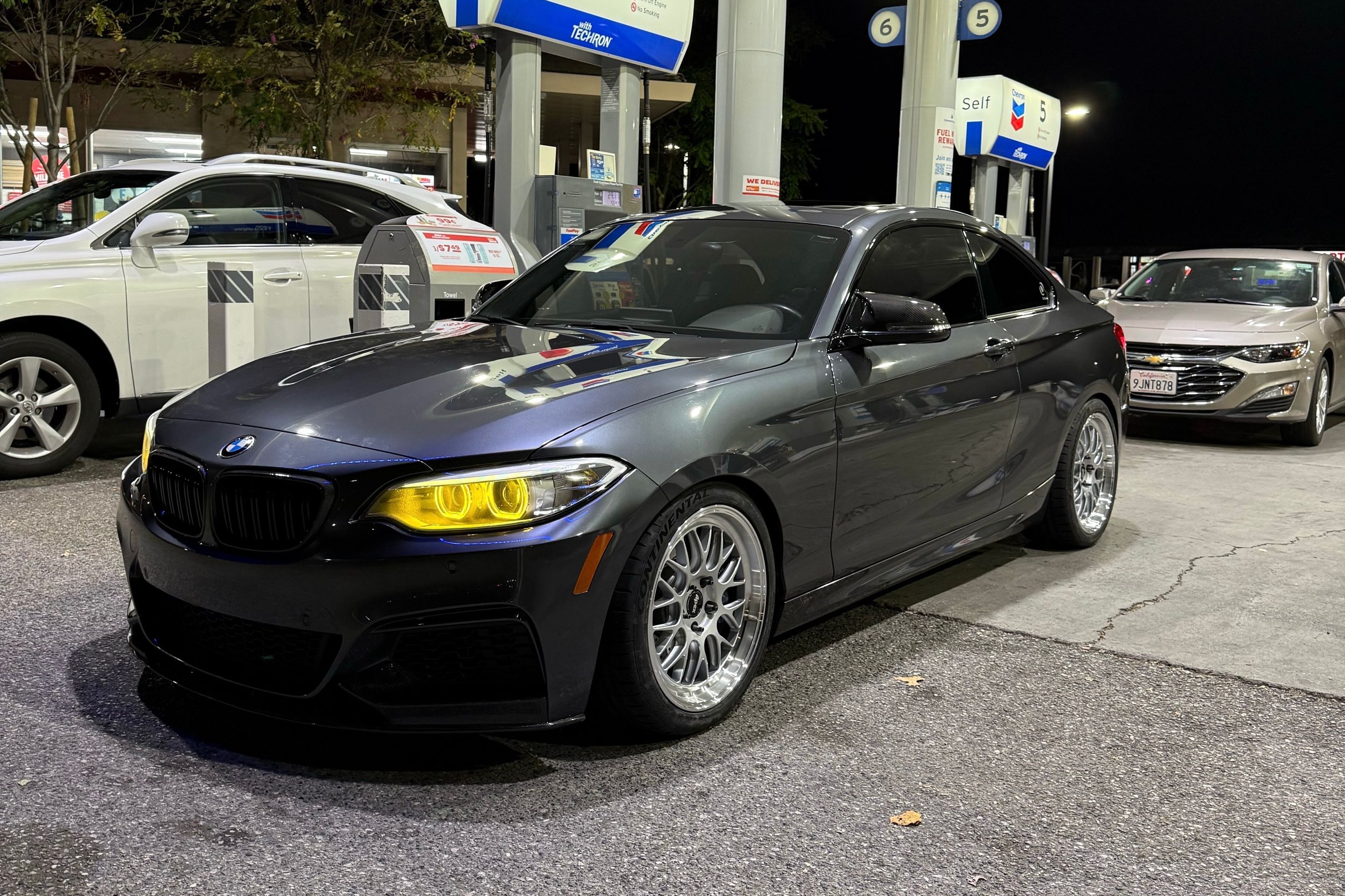Grey BMW F22 Coupe 2 Series with 18" ML-10RT Apex wheels in Machined Lip Race Silver