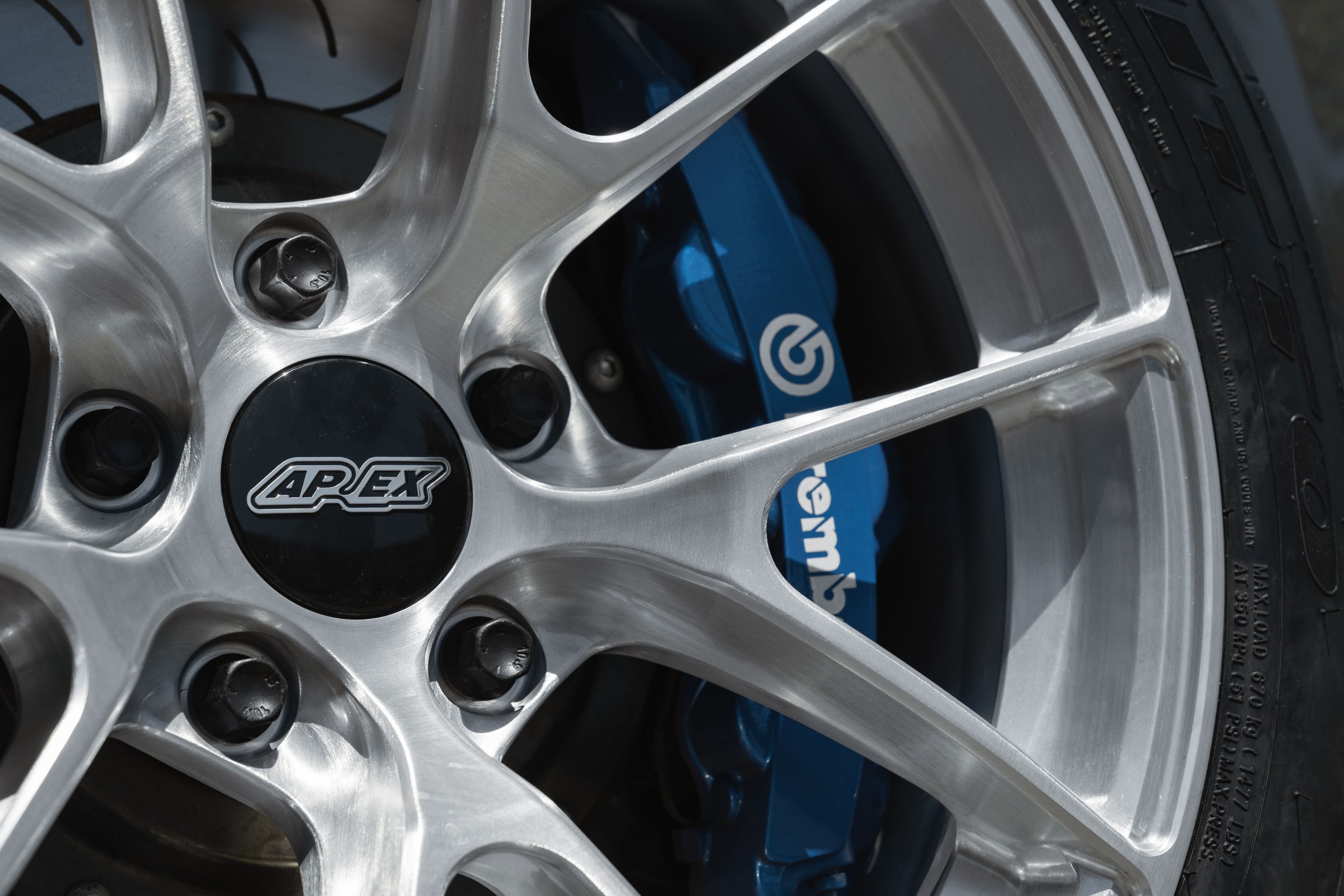 Grey BMW E90 LCI Sedan 3 Series with 17" VS-5RS Apex wheels in Brushed Clear