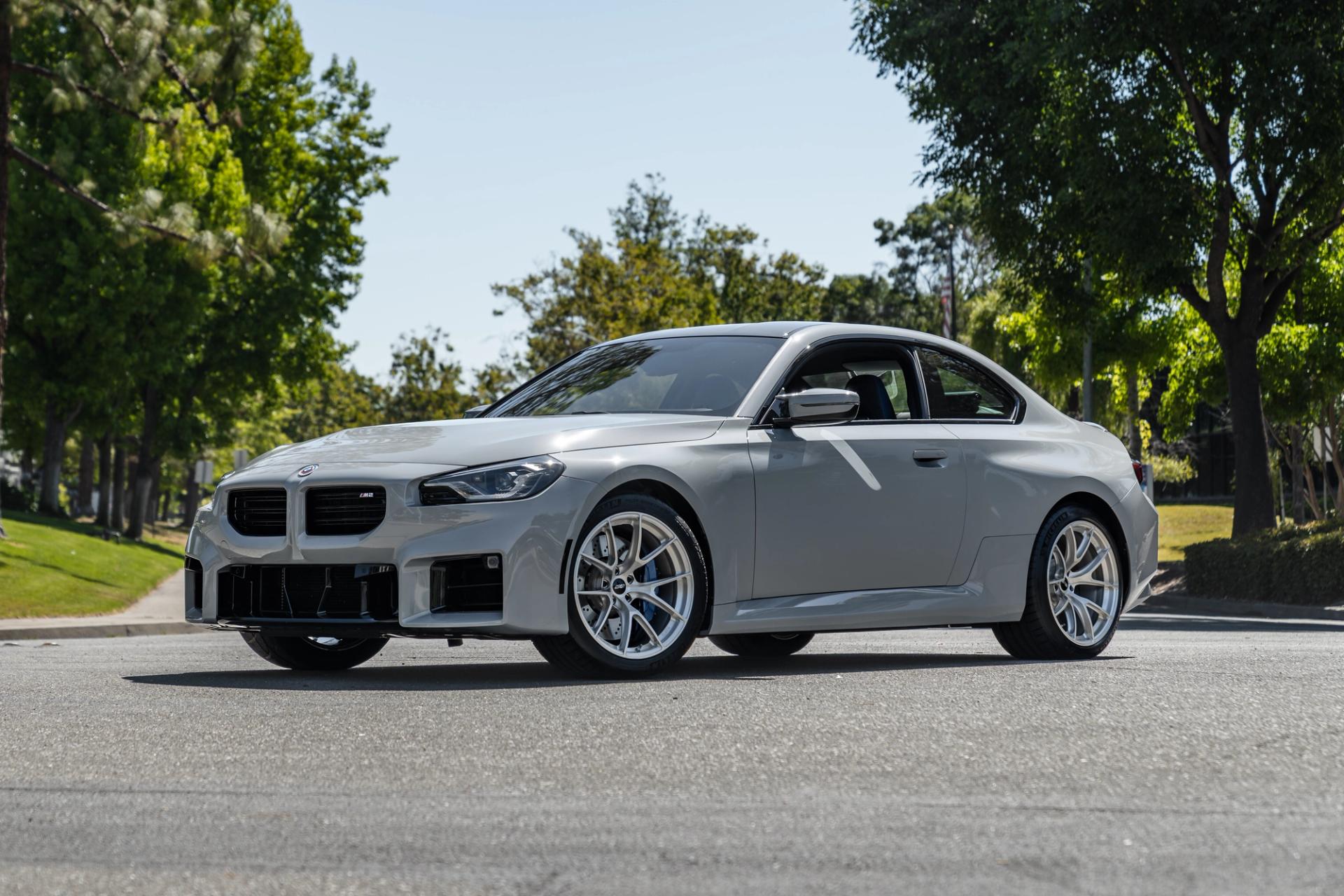 BMW G87 M2 with 19" VS-5RS in Brushed Clear