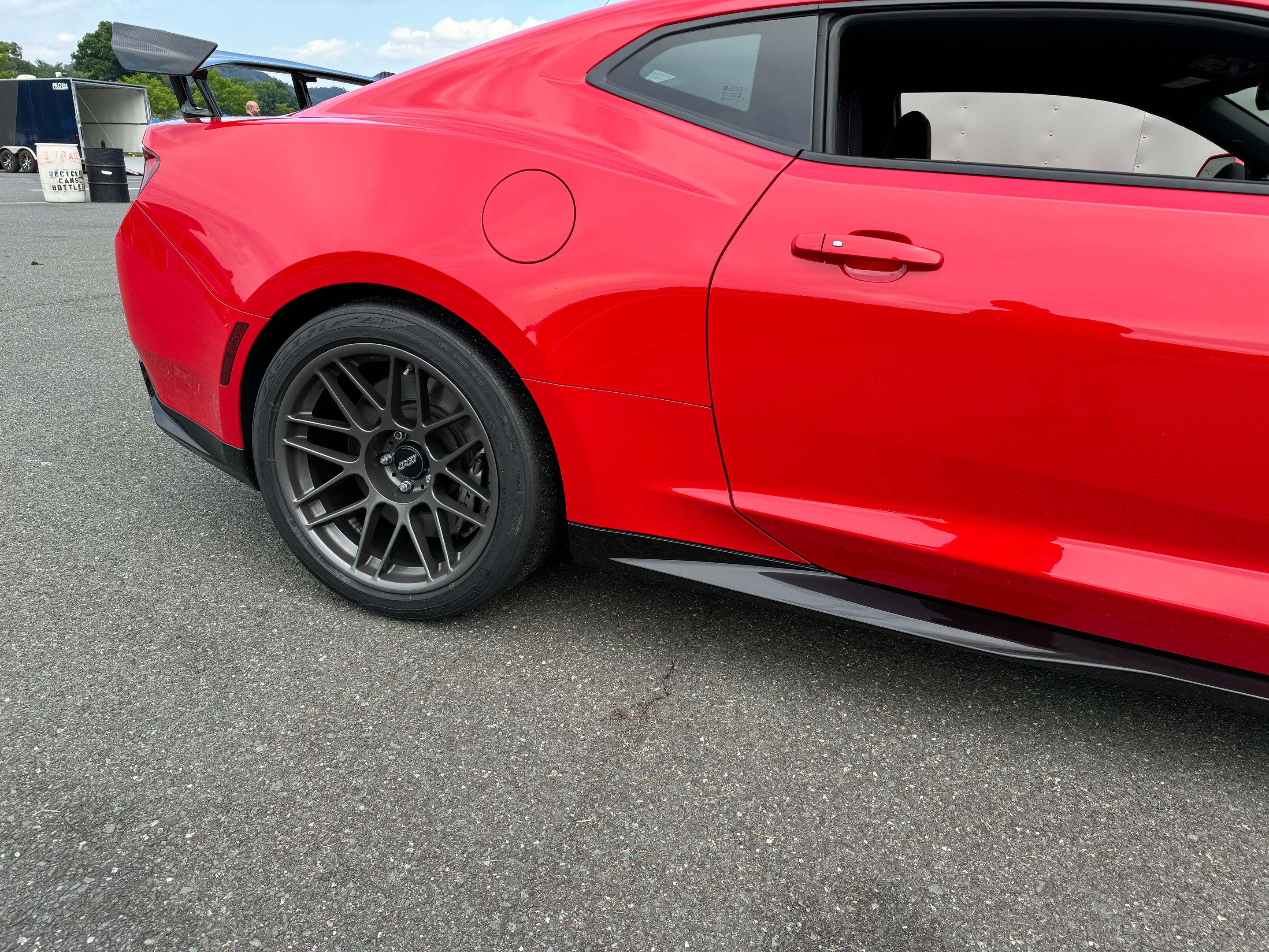 Red Chevrolet 6th Gen Camaro ZL1 1LE with 19" ARC-8 Apex wheels in Anthracite