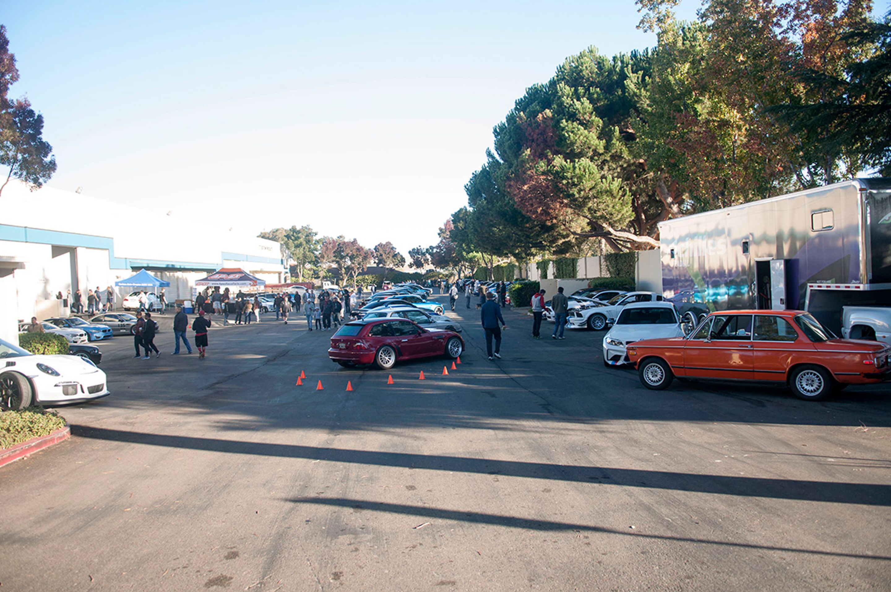 Black Chevrolet 6th Gen Camaro SS with 19" ARC-8 Apex wheels in Satin Black