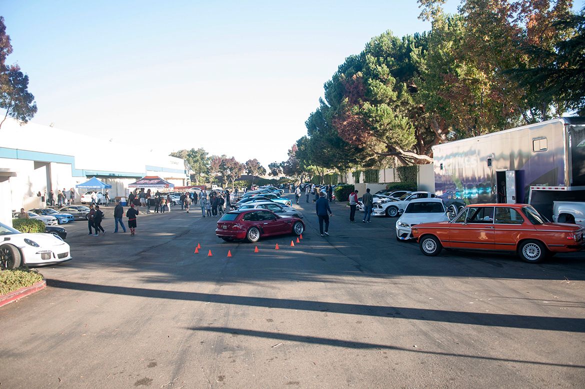 Black Chevrolet 6th Gen Camaro SS with 19" ARC-8 Apex wheels in Satin Black