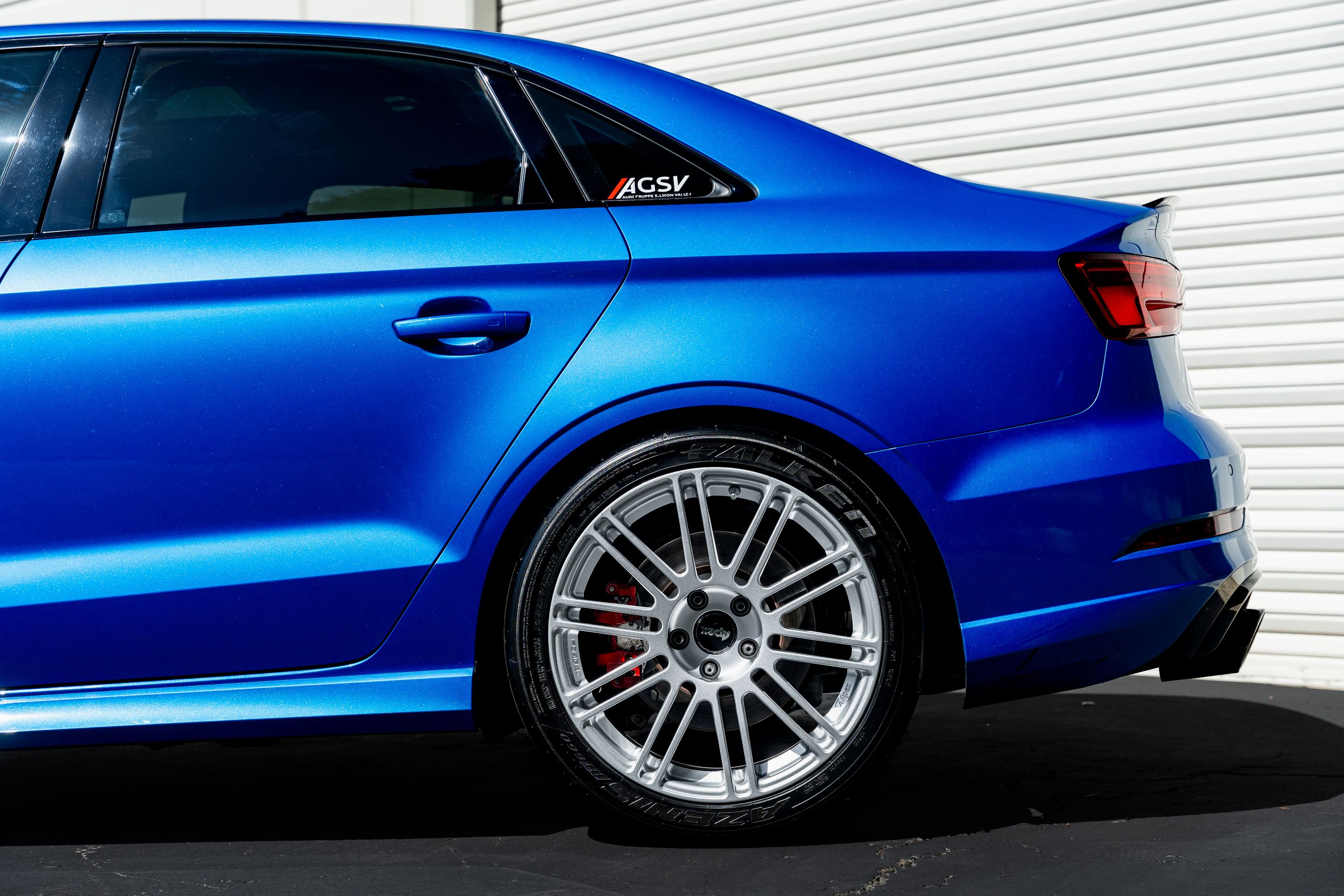 Blue Audi 8V RS 3 with 18" TC-10RT Apex wheels in Race Silver
